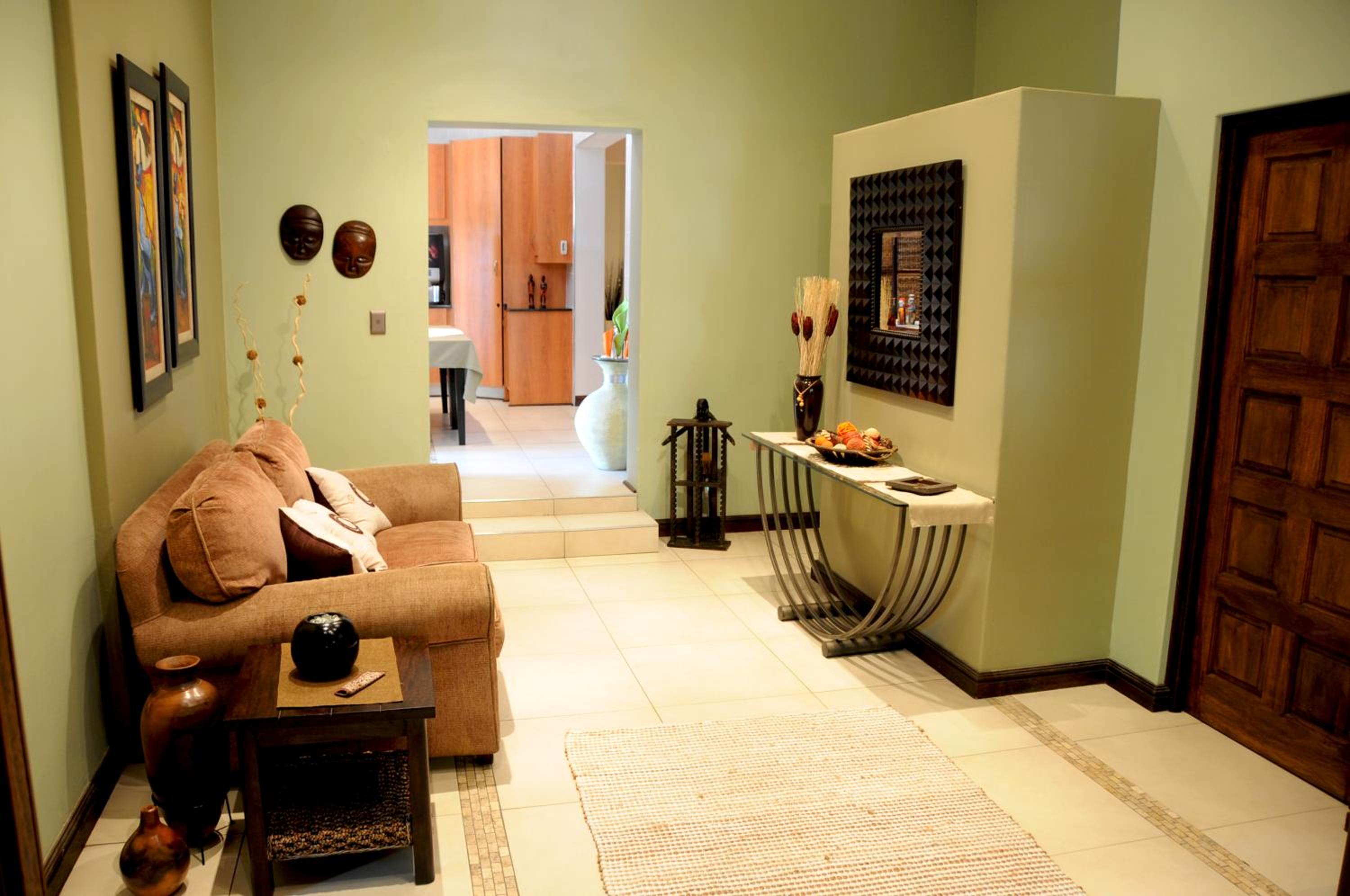 Summer Garden Guest House (The Palms)