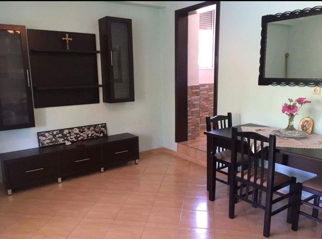 Vieri apartments