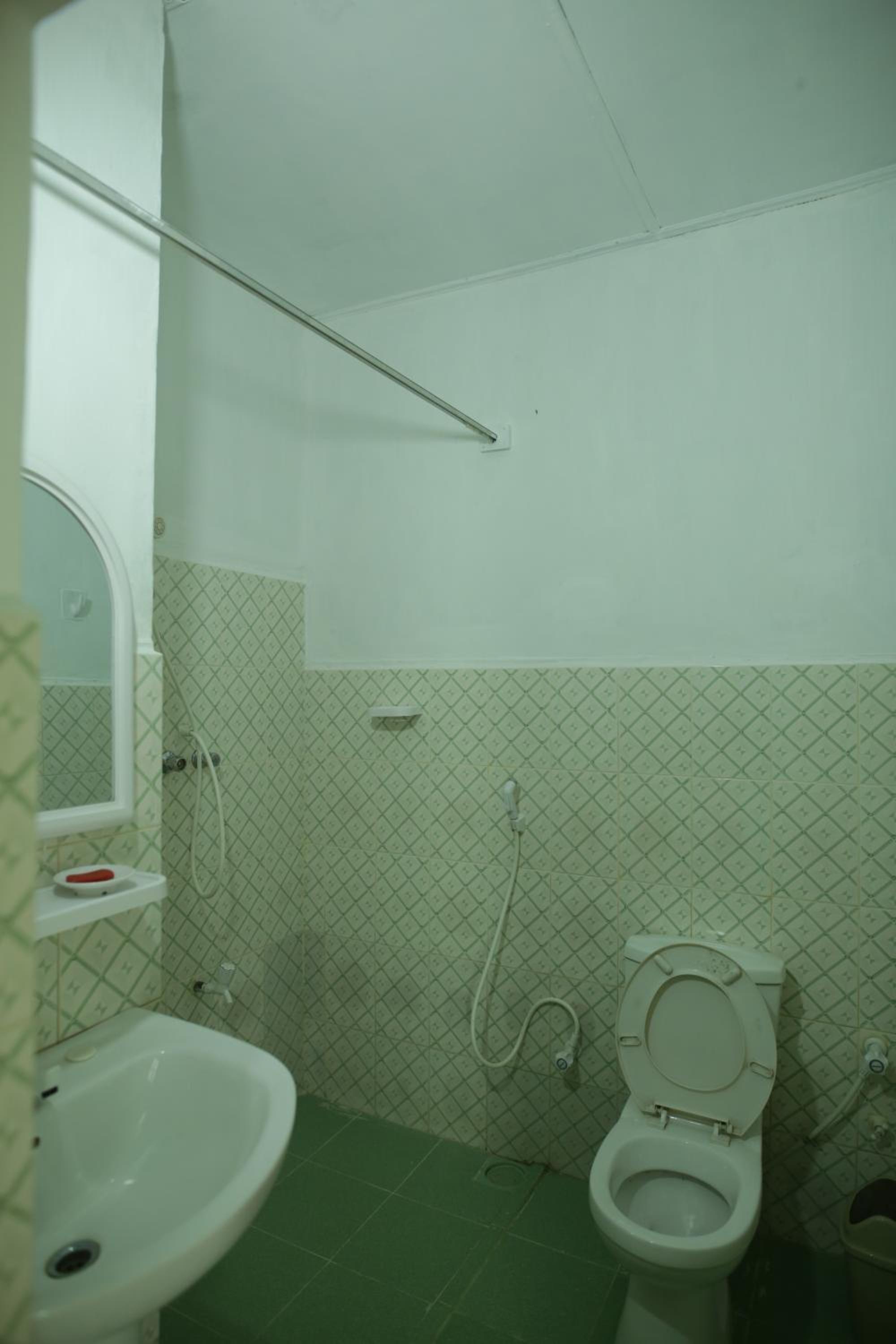 Araliya Holiday Bungalow