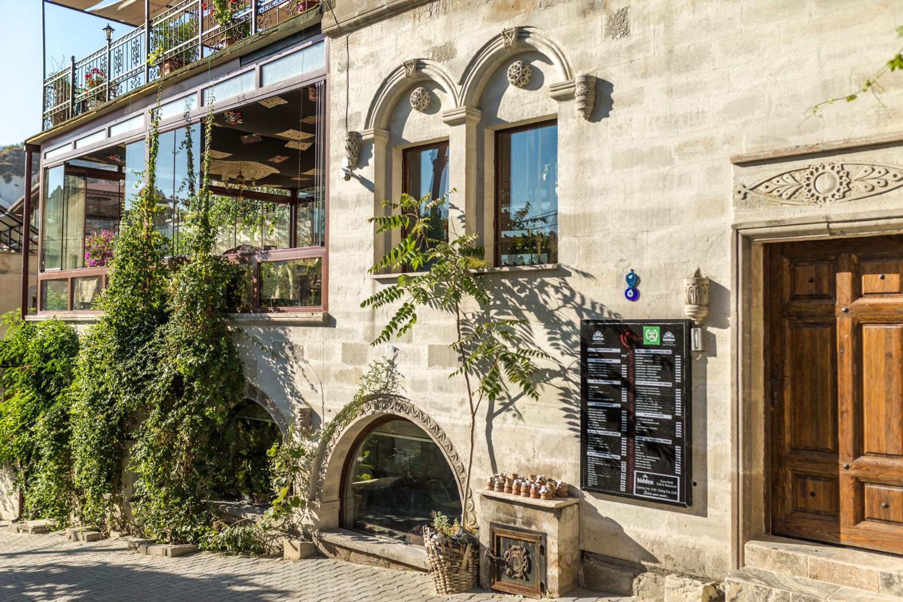 Hidden Cave Hotel - Image 116
