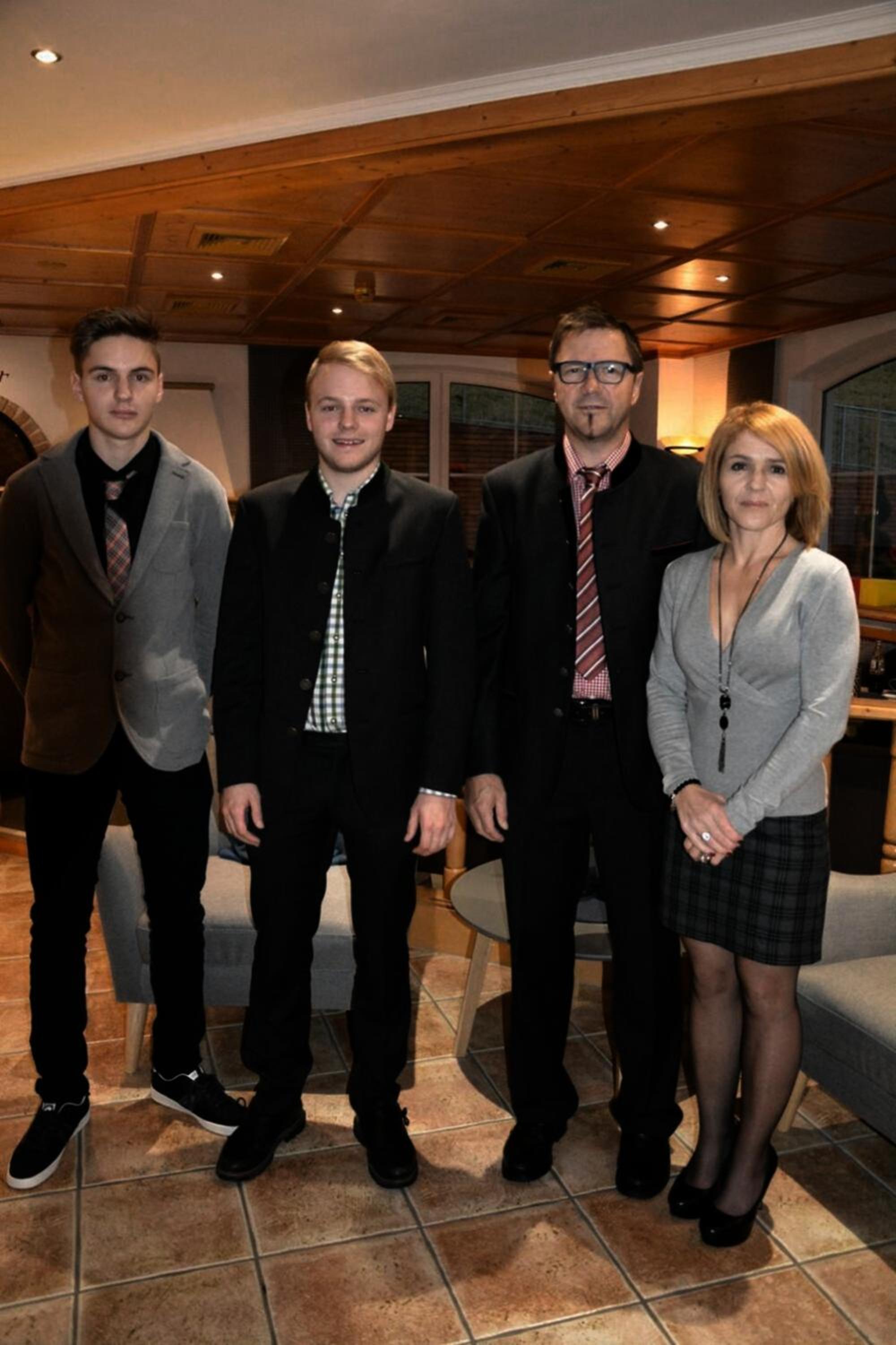 Photo 34