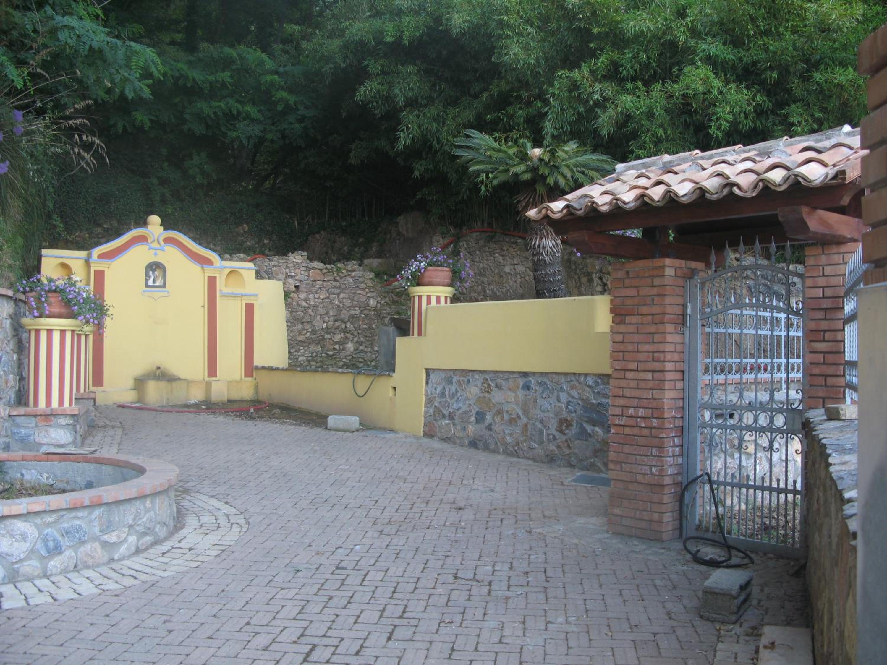 Photo 43