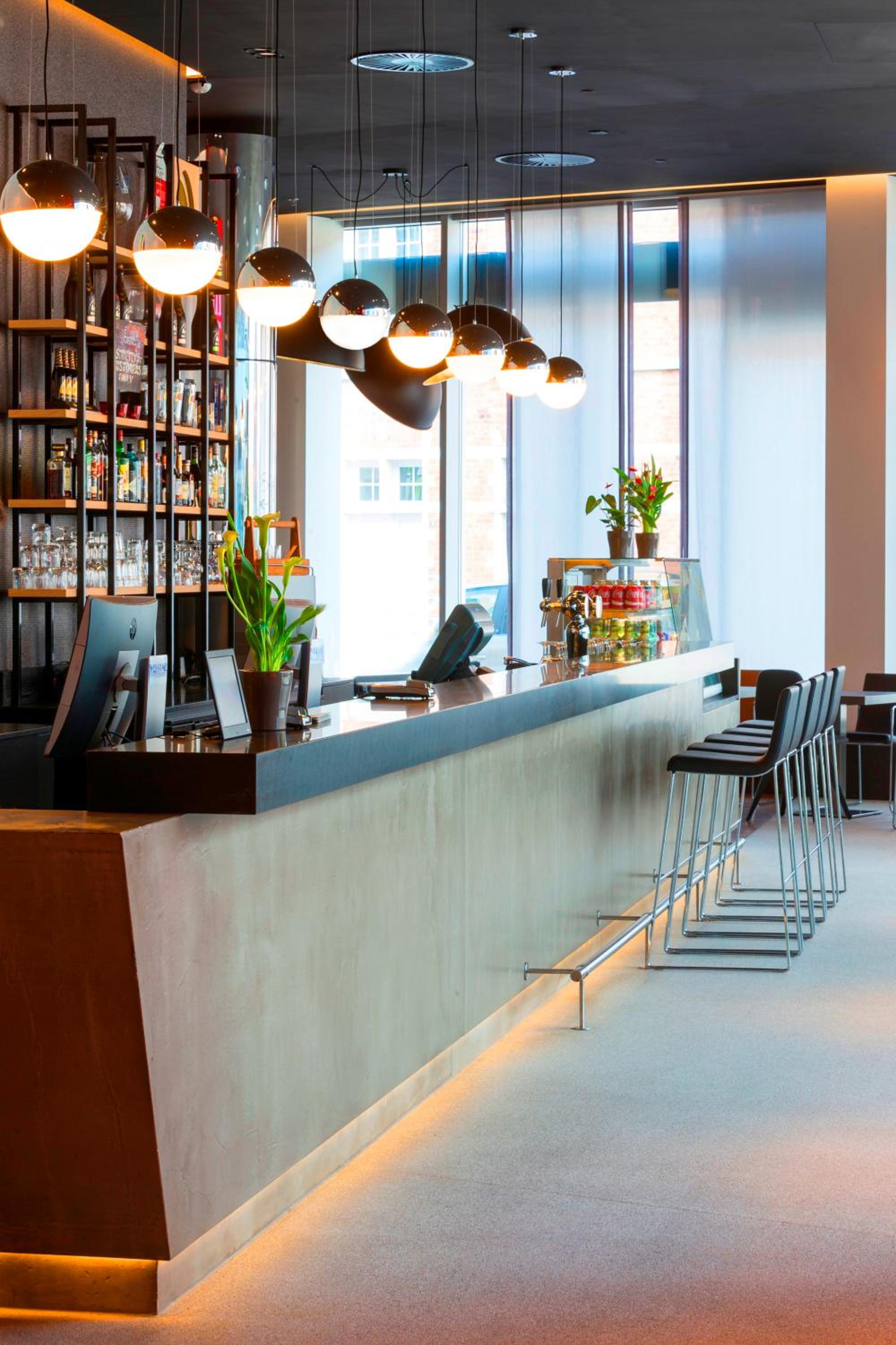Leuven Vacations - Park Inn by Radisson Leuven - Property Image 7