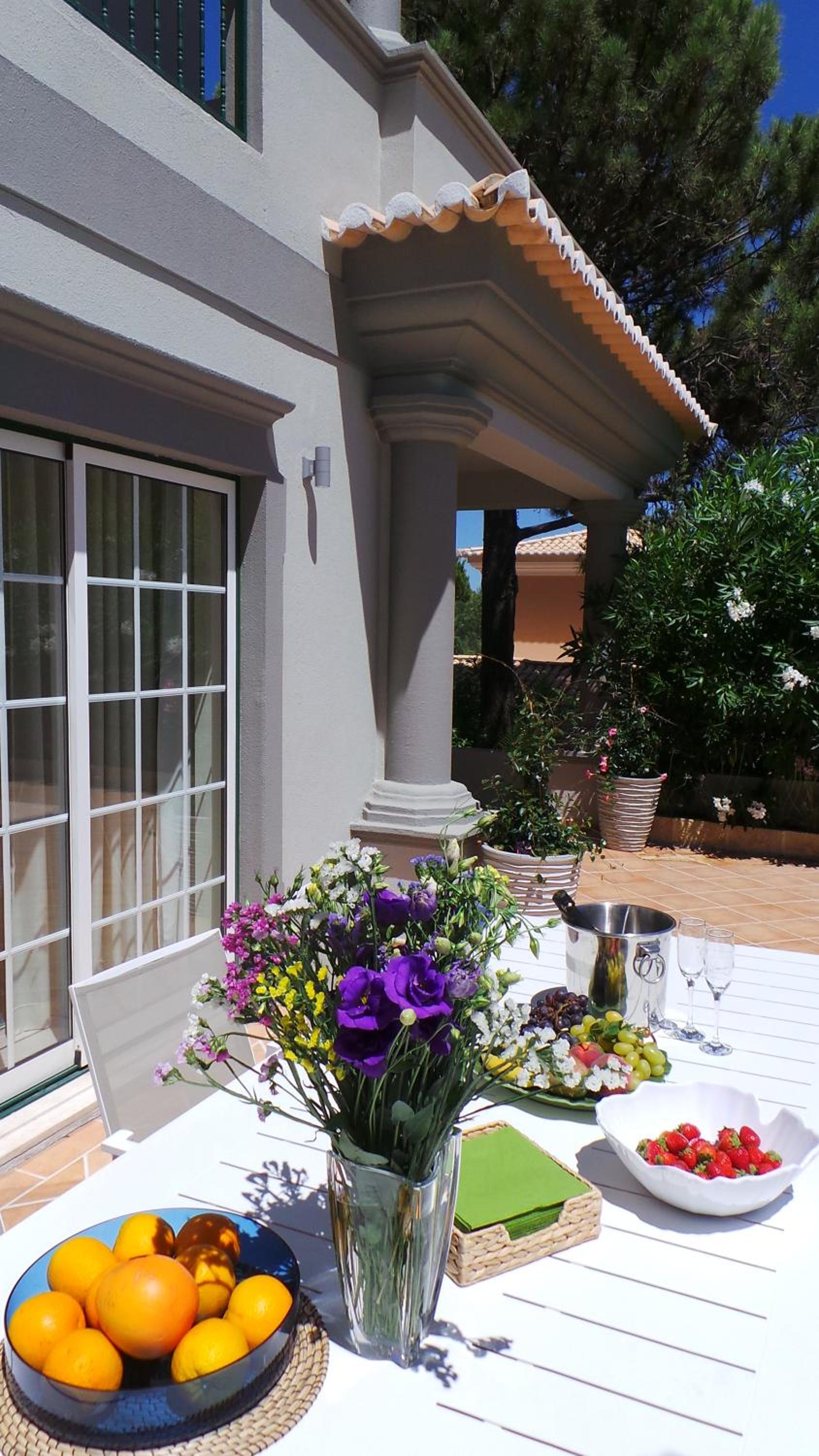 Charming Exceptional Golf Villa in Algarve