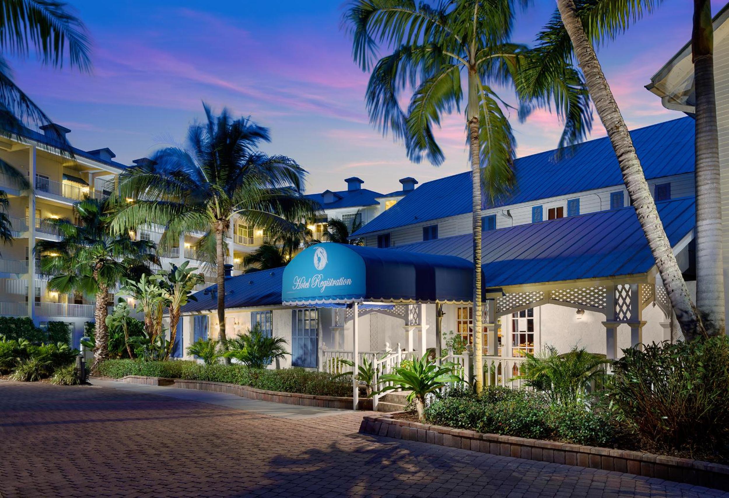 Hotel Olde Marco Island Inn and Suites