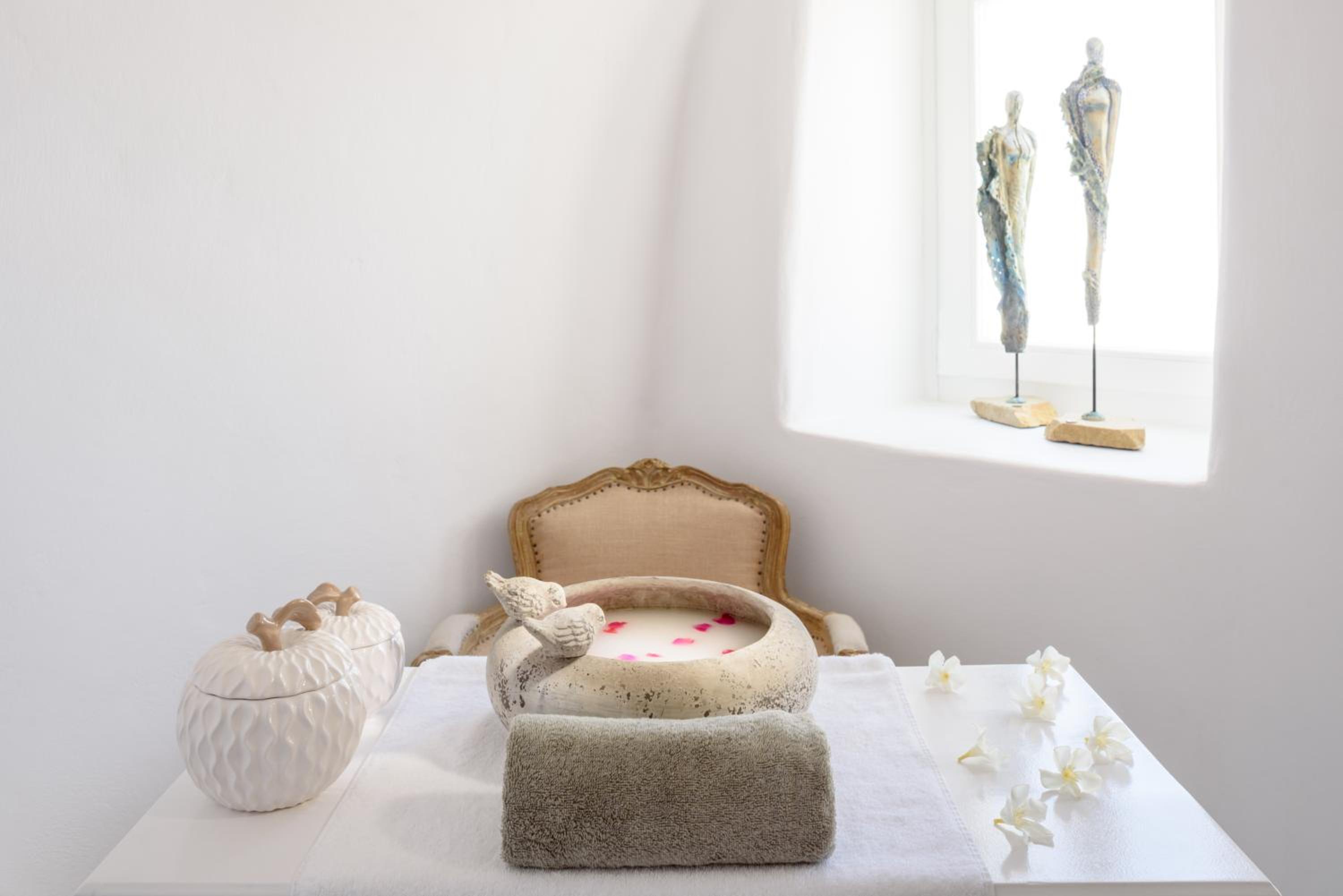 Oia Vacations - Canaves Oia Suites - Small Luxury Hotels of the World - Property Image 11