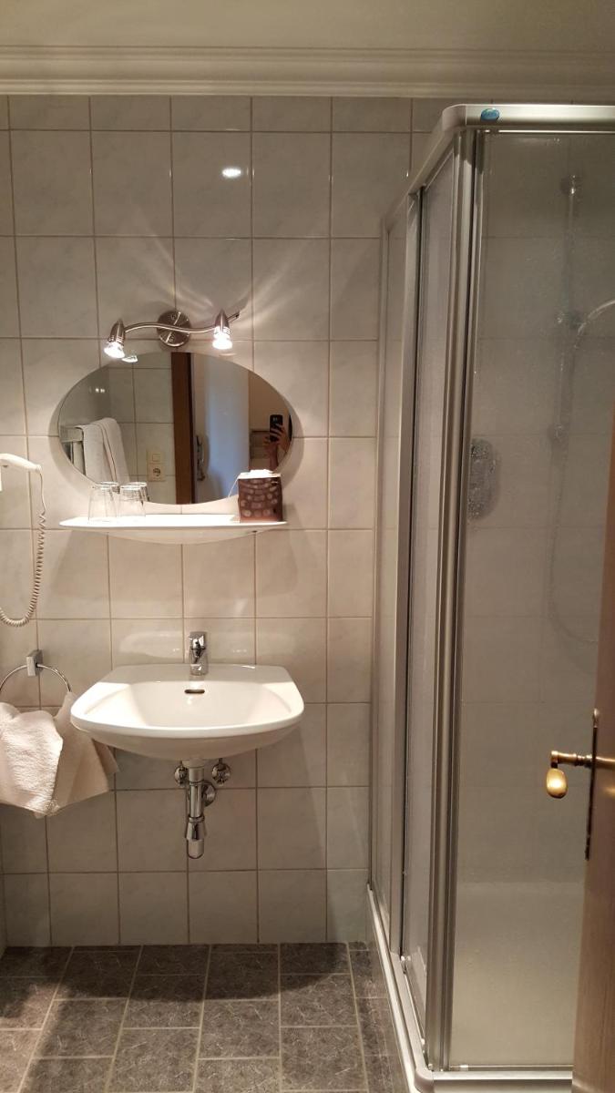 Photo 52