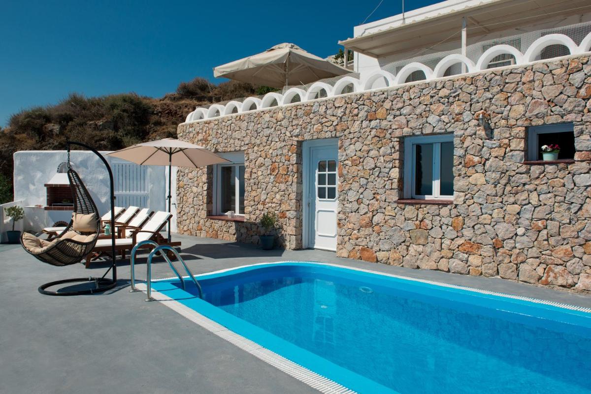 Dream Villa Santorini view 3