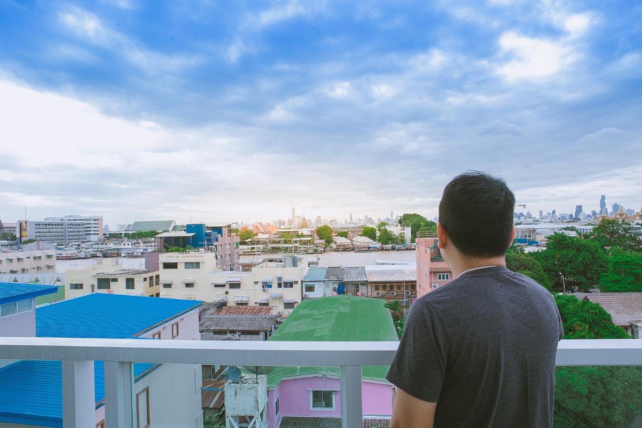 S.E.T Thanmongkol Residence