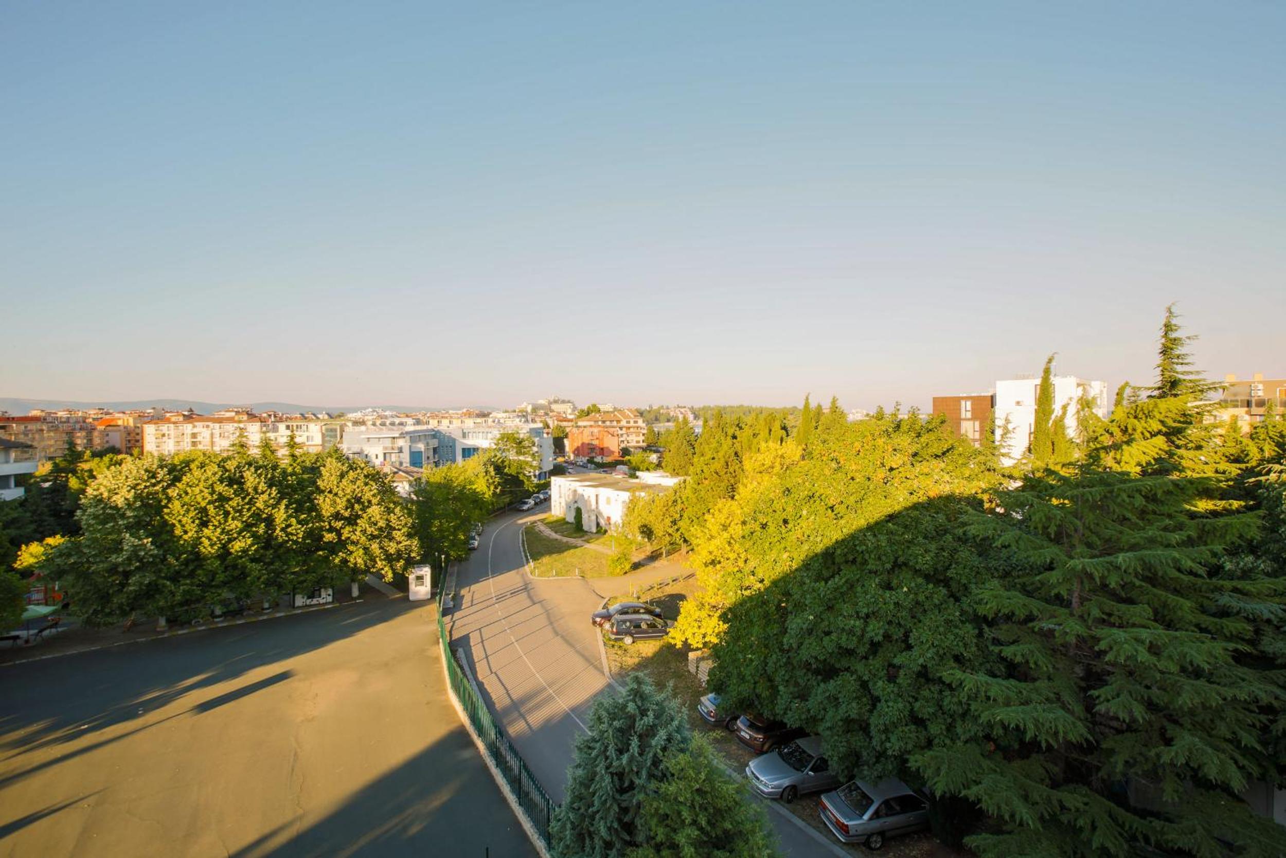 Apartment Byala Kashta view 3