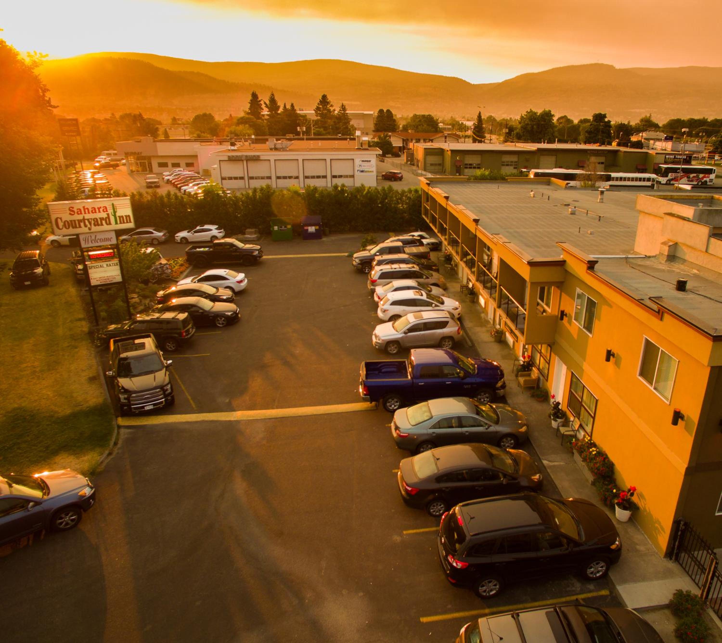 Sahara Courtyard Inn Penticton - Image 4