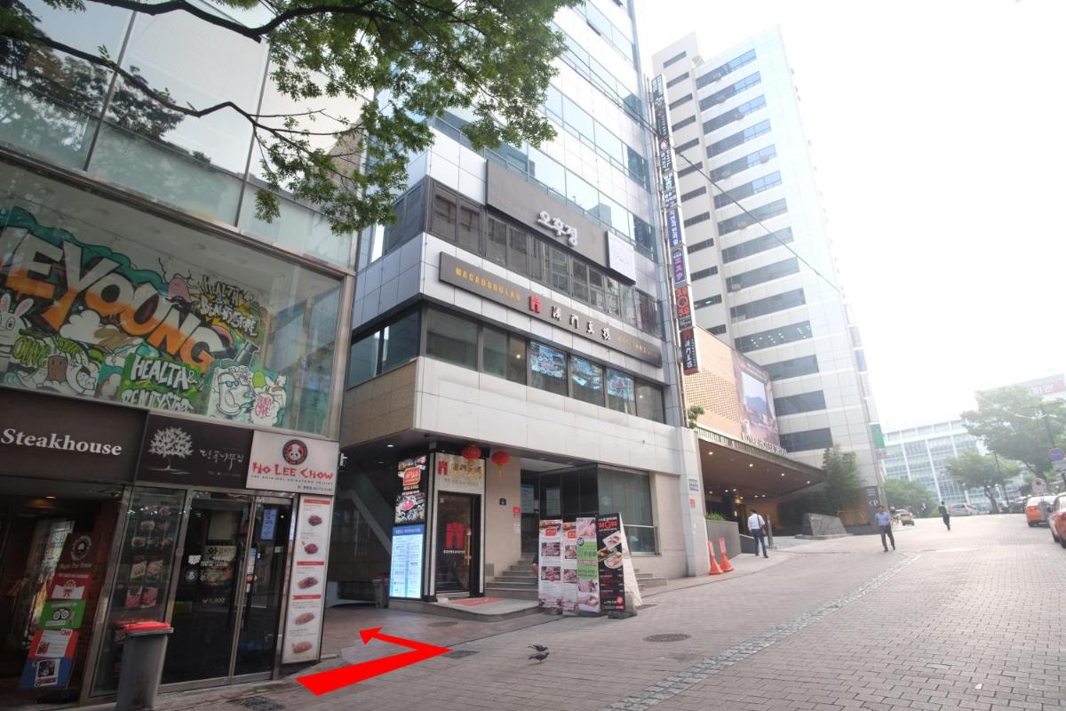 Step Inn Myeongdong 1