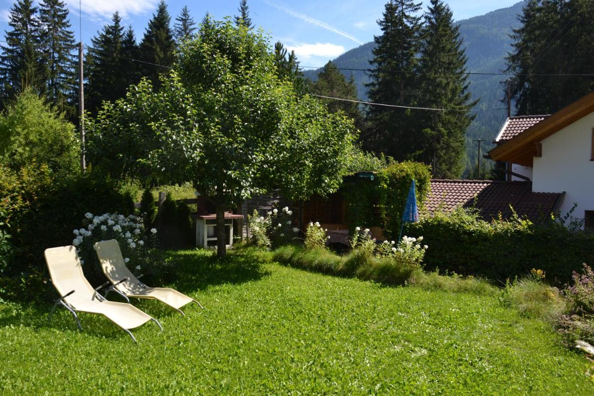 Ferienhaus Heidi view 4