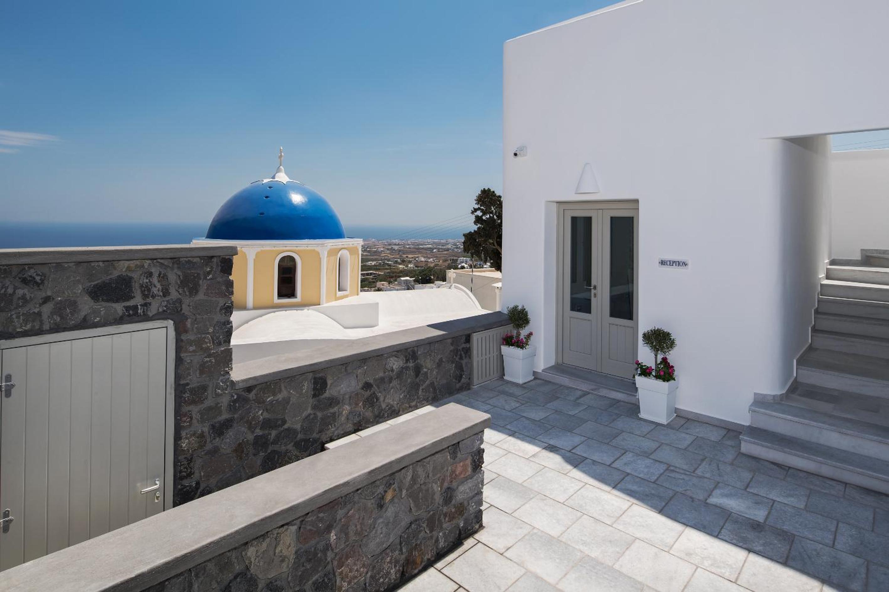 Altemar Suites