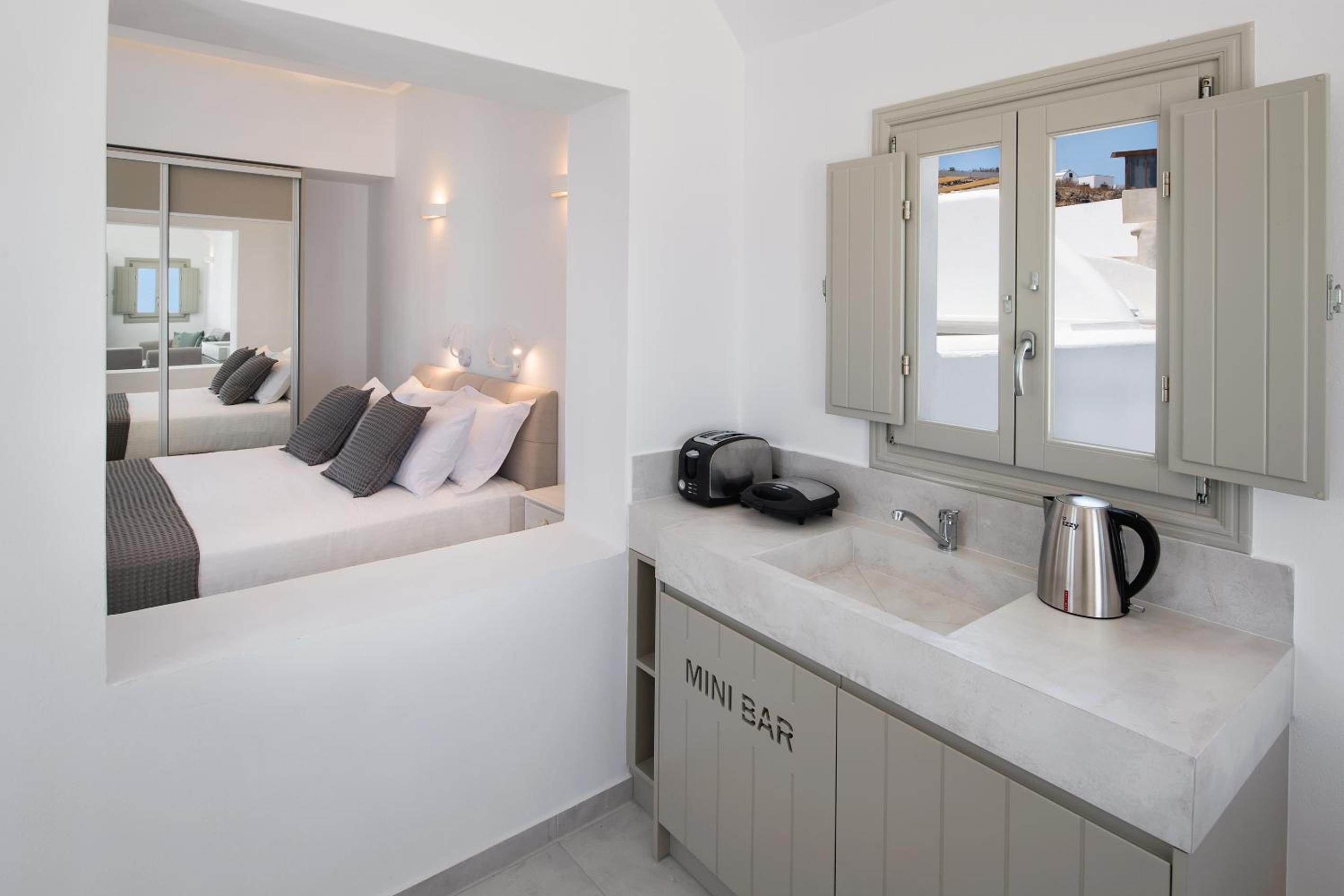 Altemar Suites