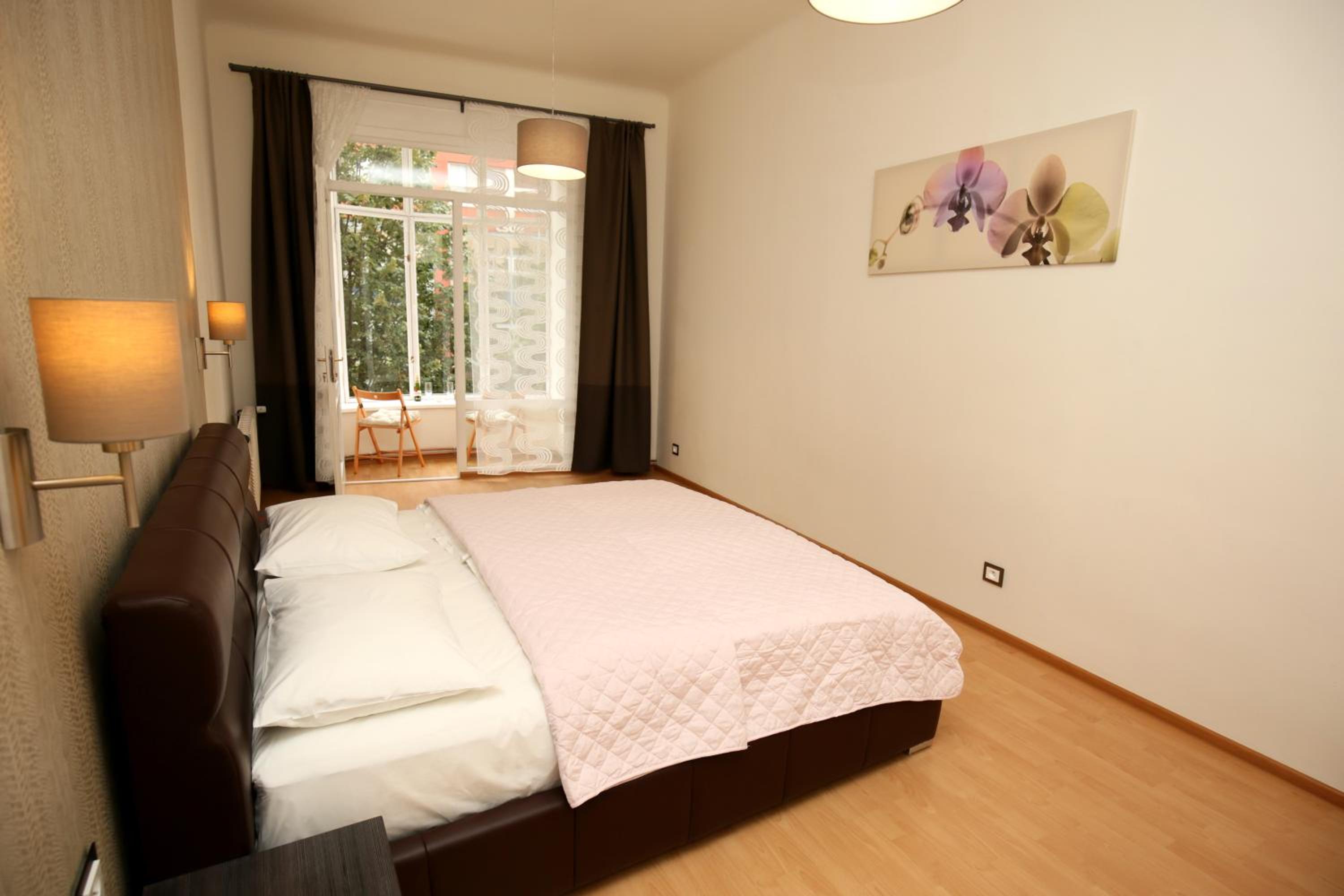 GE Apartments