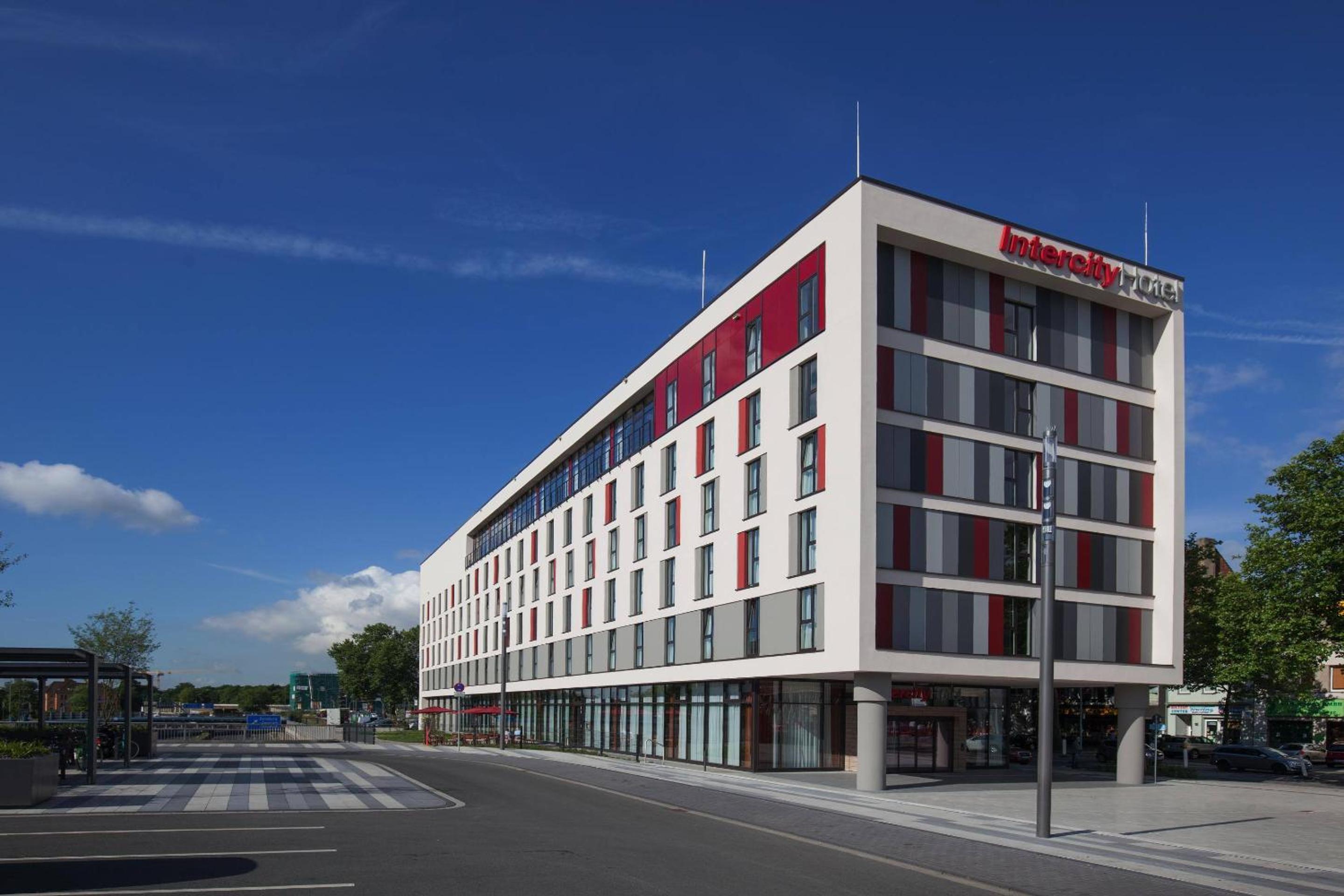 Hotel IntercityHotel Duisburg - Image 1