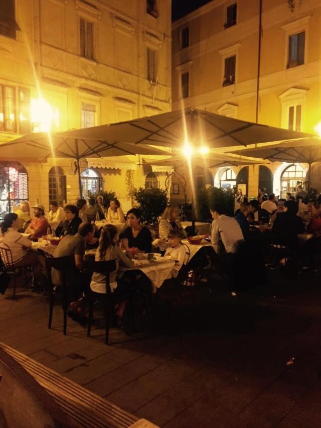 dining