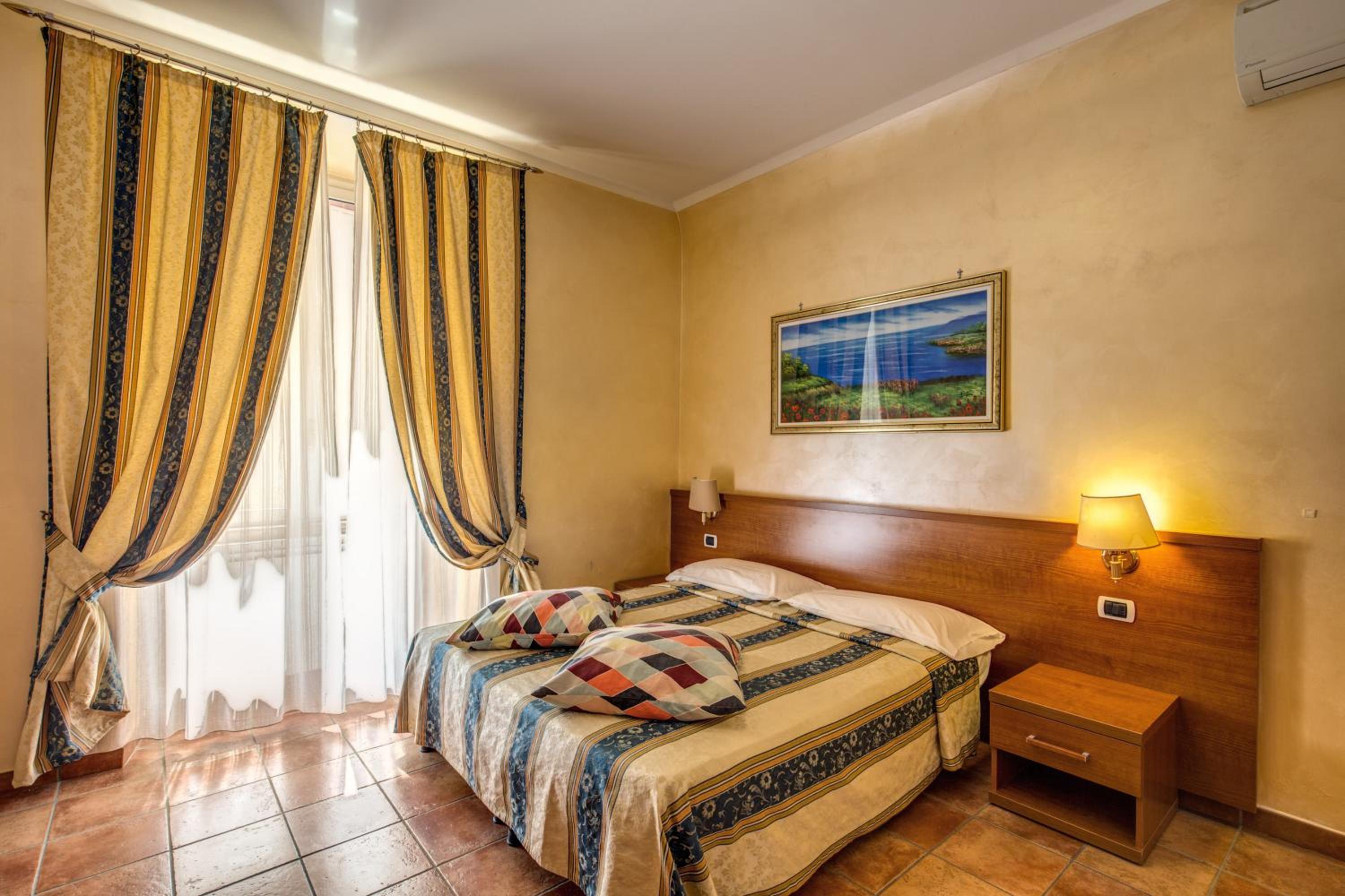 Hotel Maryelen 2