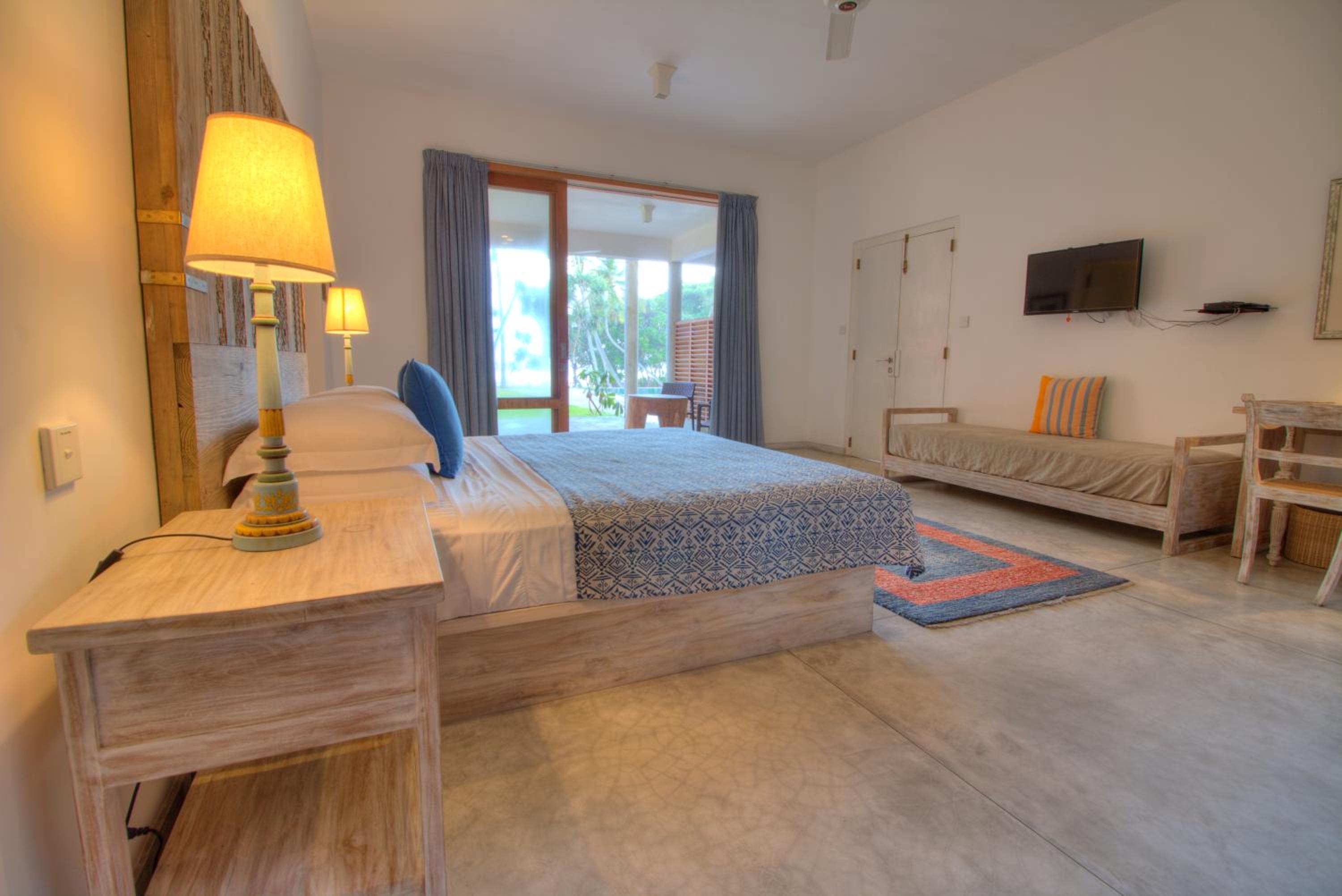 Villa Saffron Hikkaduwa