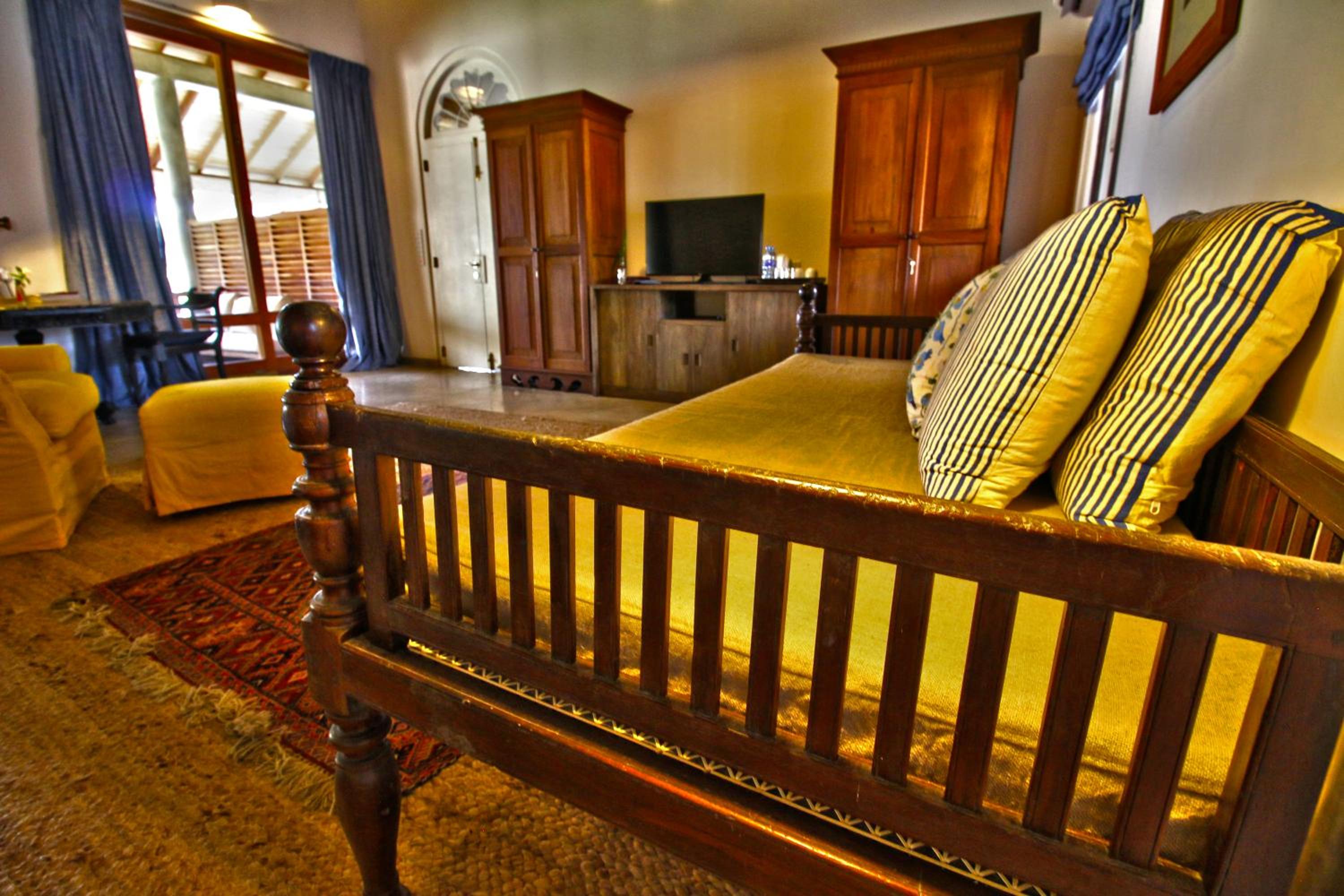 Villa Saffron Hikkaduwa