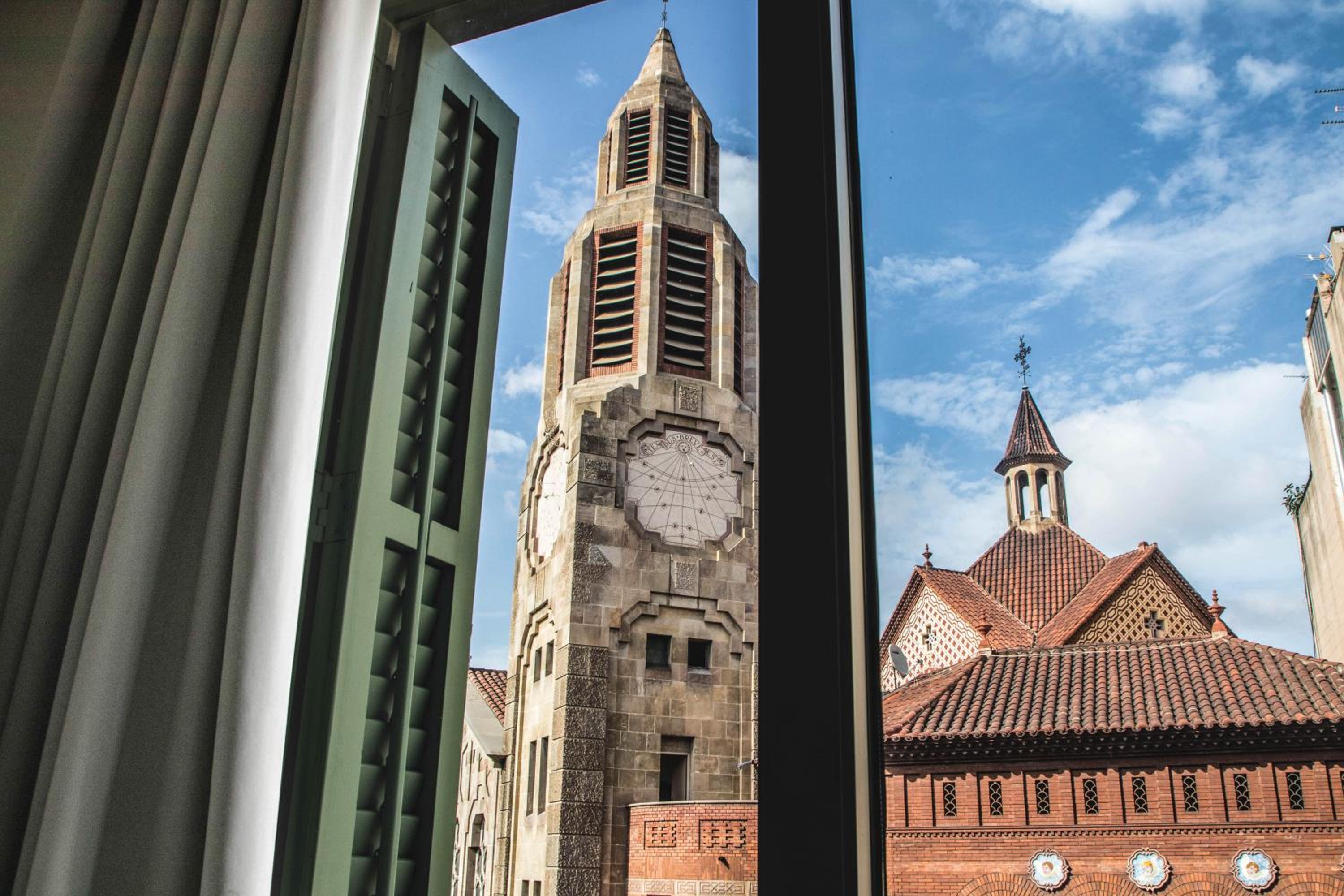 Sant Jordi Hostels Rock Palace