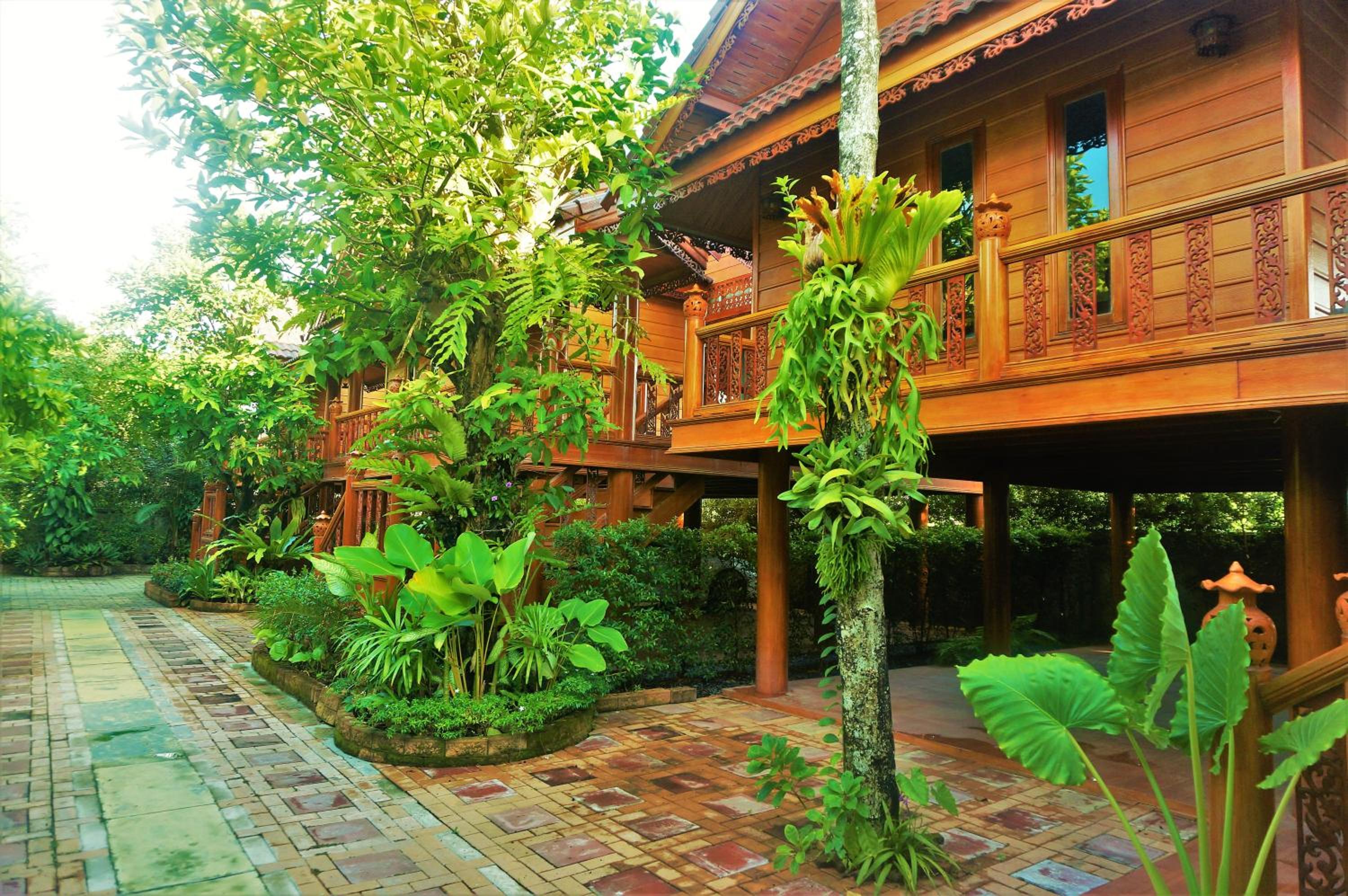 Ruen Tai Boutique