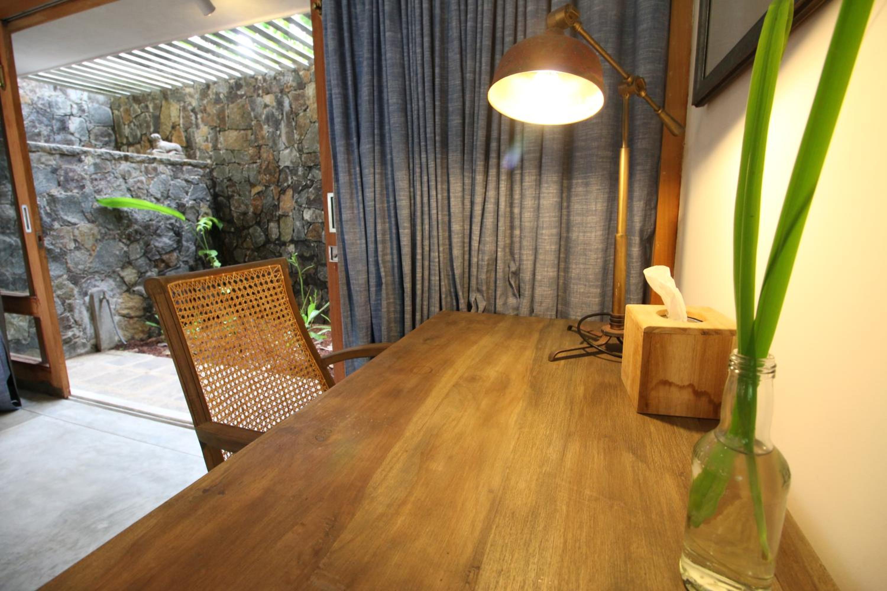 Villa Saffron Hikkaduwa