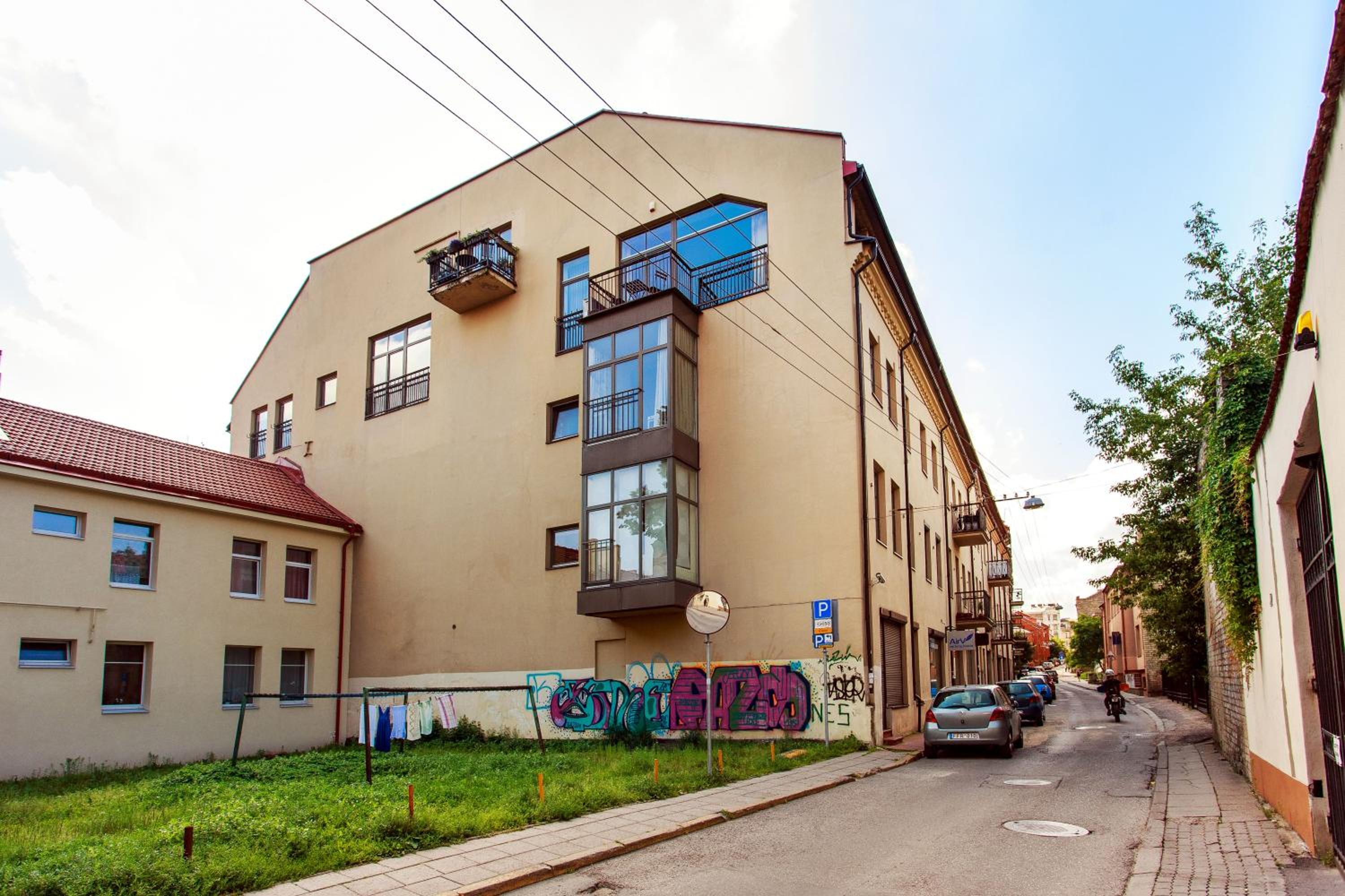 Photo 43