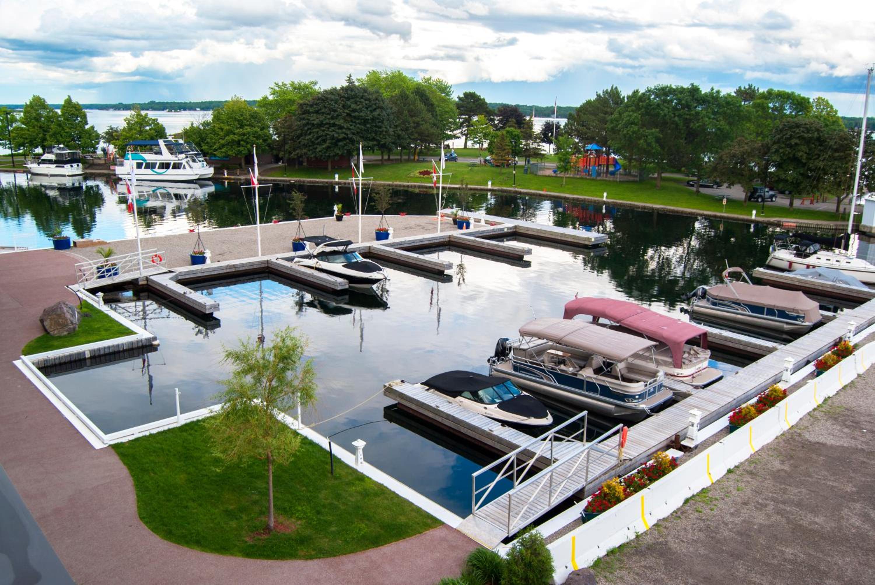 Brockville Vacations - Tall Ships Landing Coastal Resort - Property Image 28