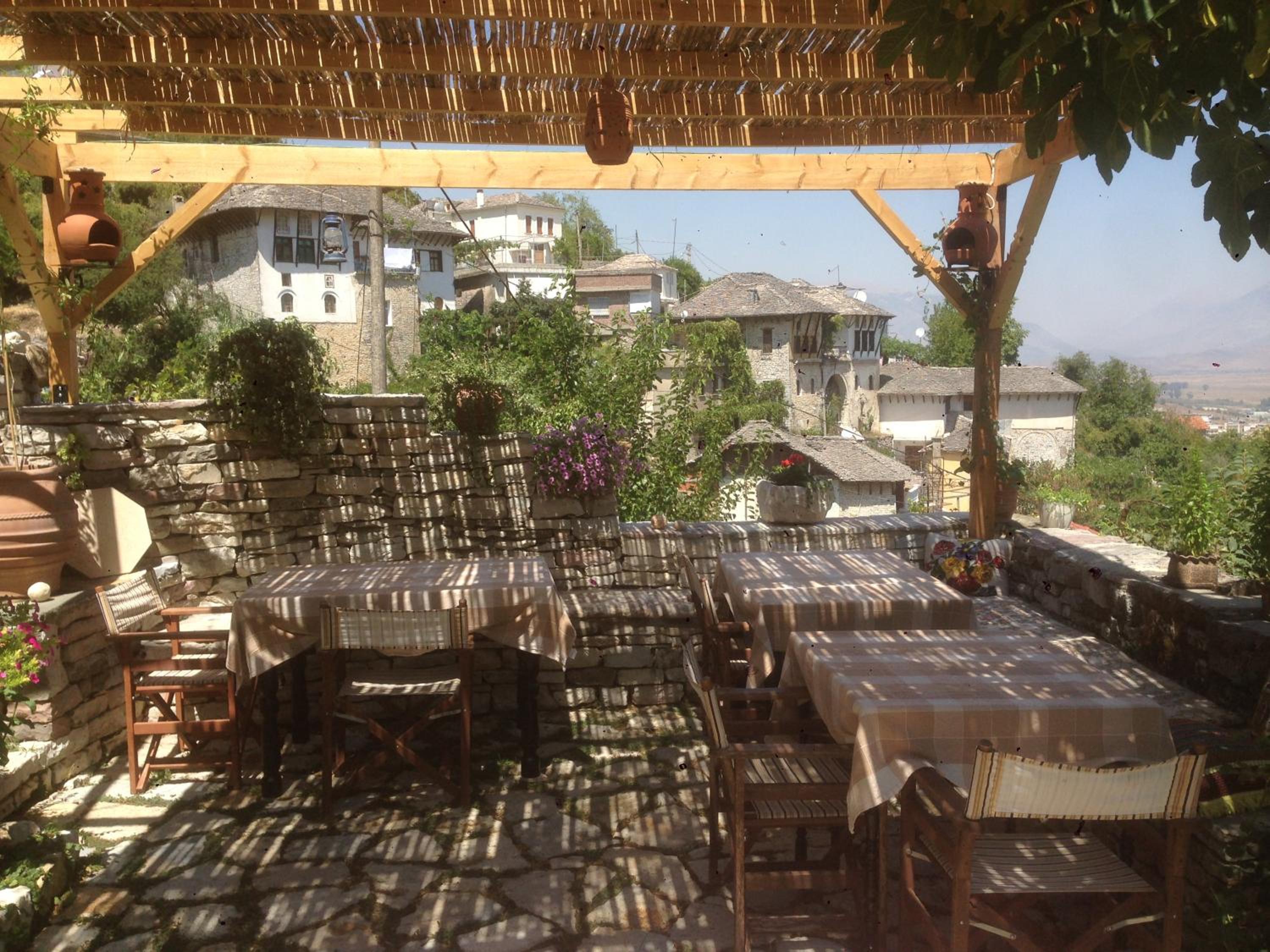 Konaku Guest house