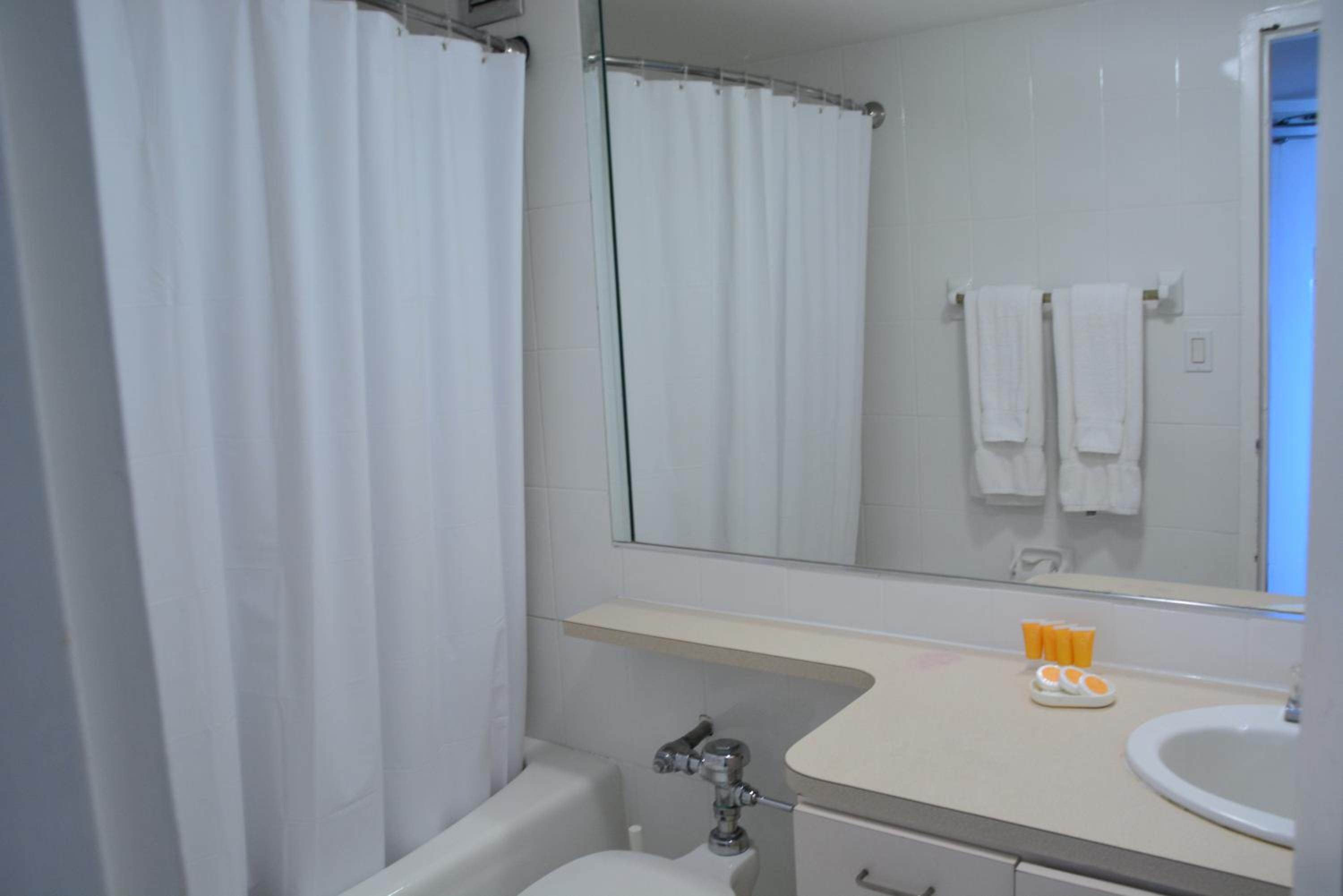 New Point Miami Beach Apartments
