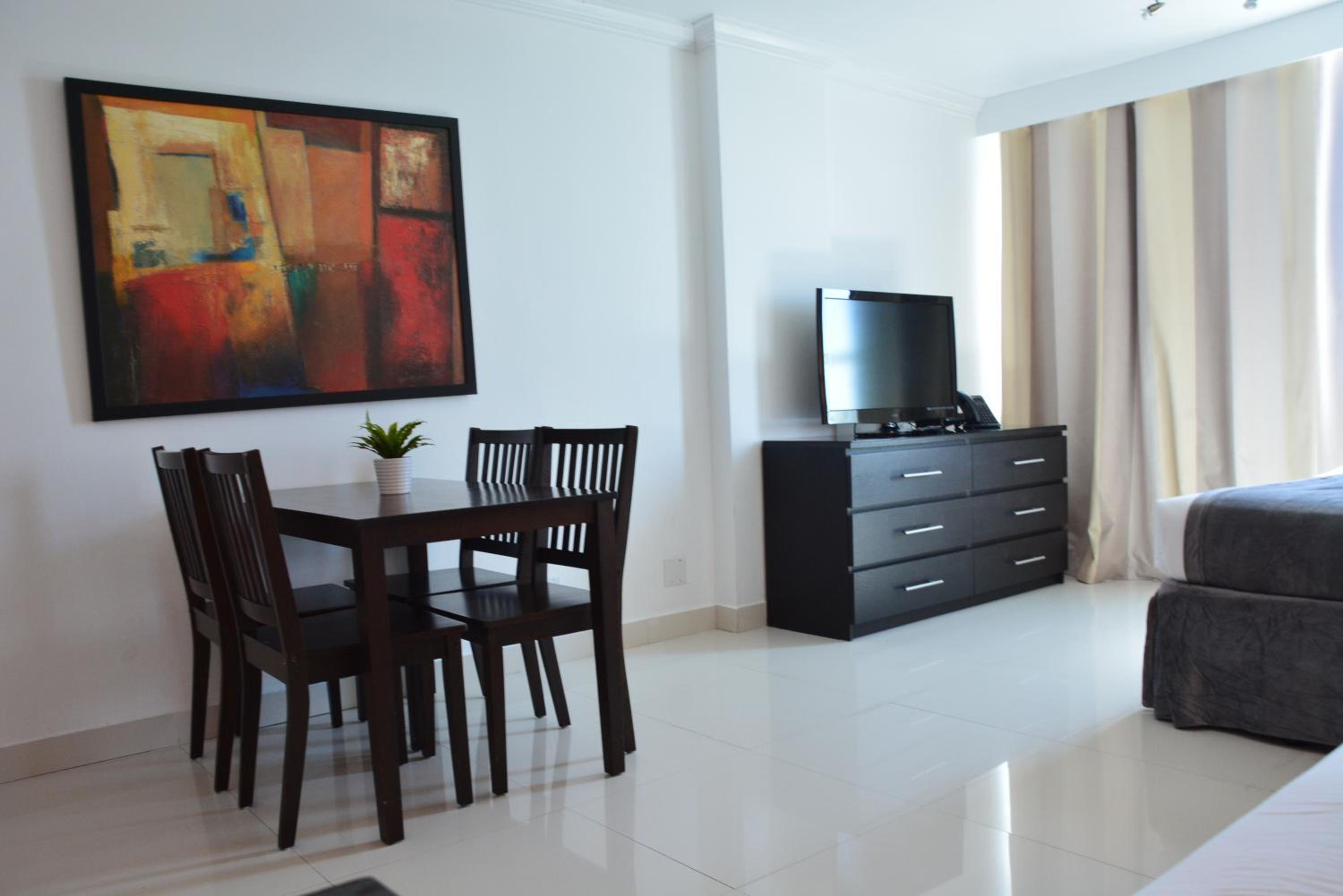 New Point Miami Beach Apartments