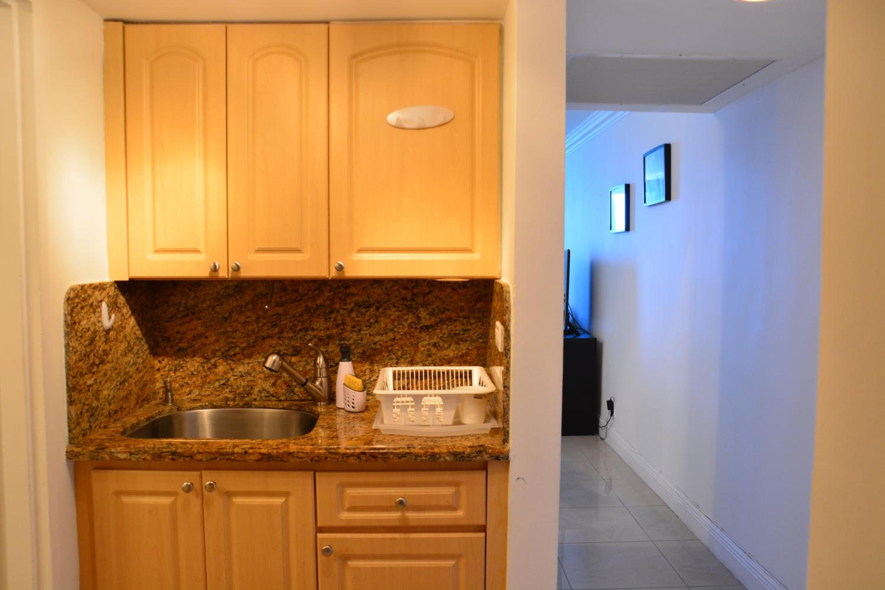 New Point Miami Beach Apartments