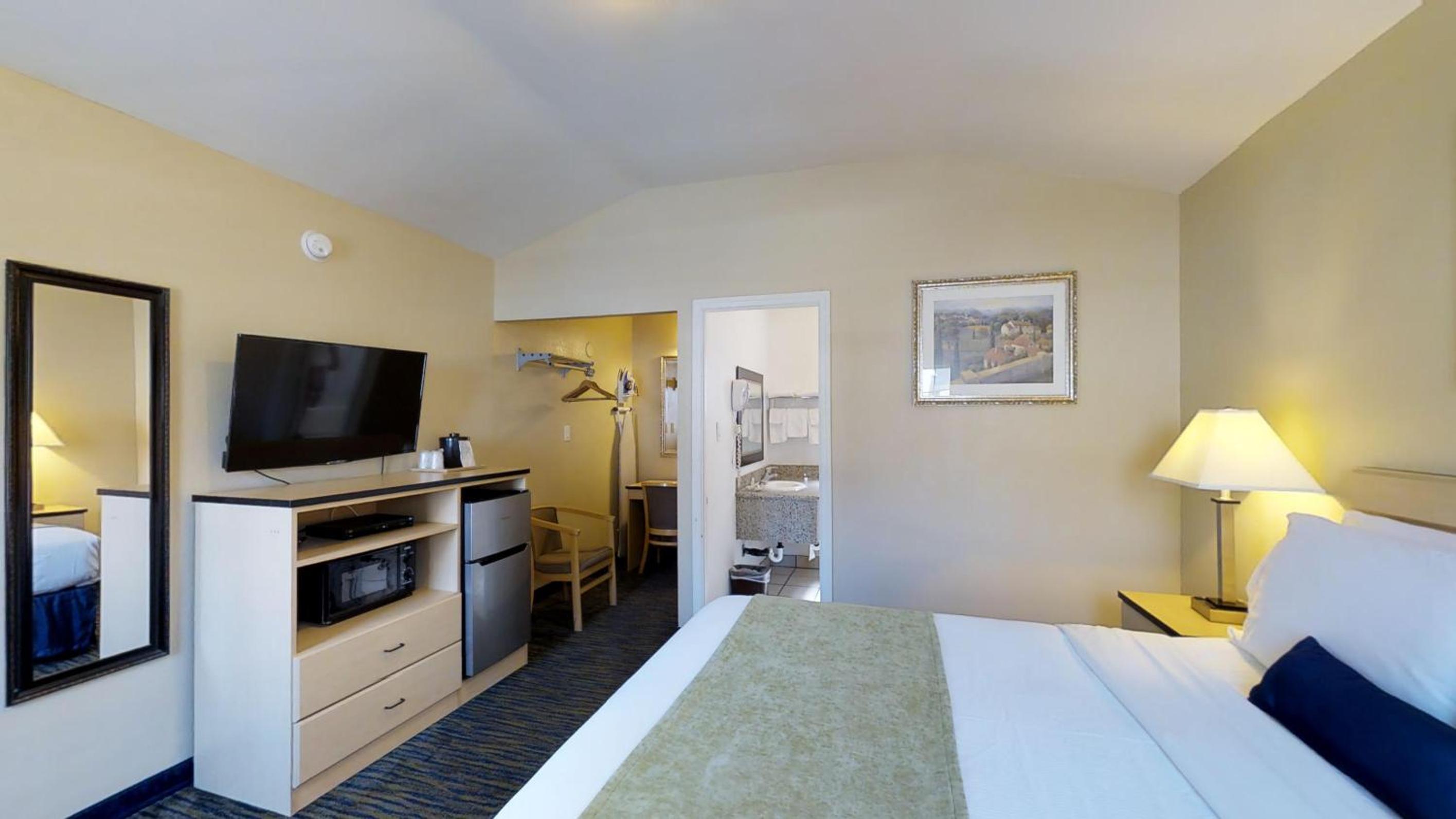 Maui Vacations - Napa Discovery Inn - Property Image 19