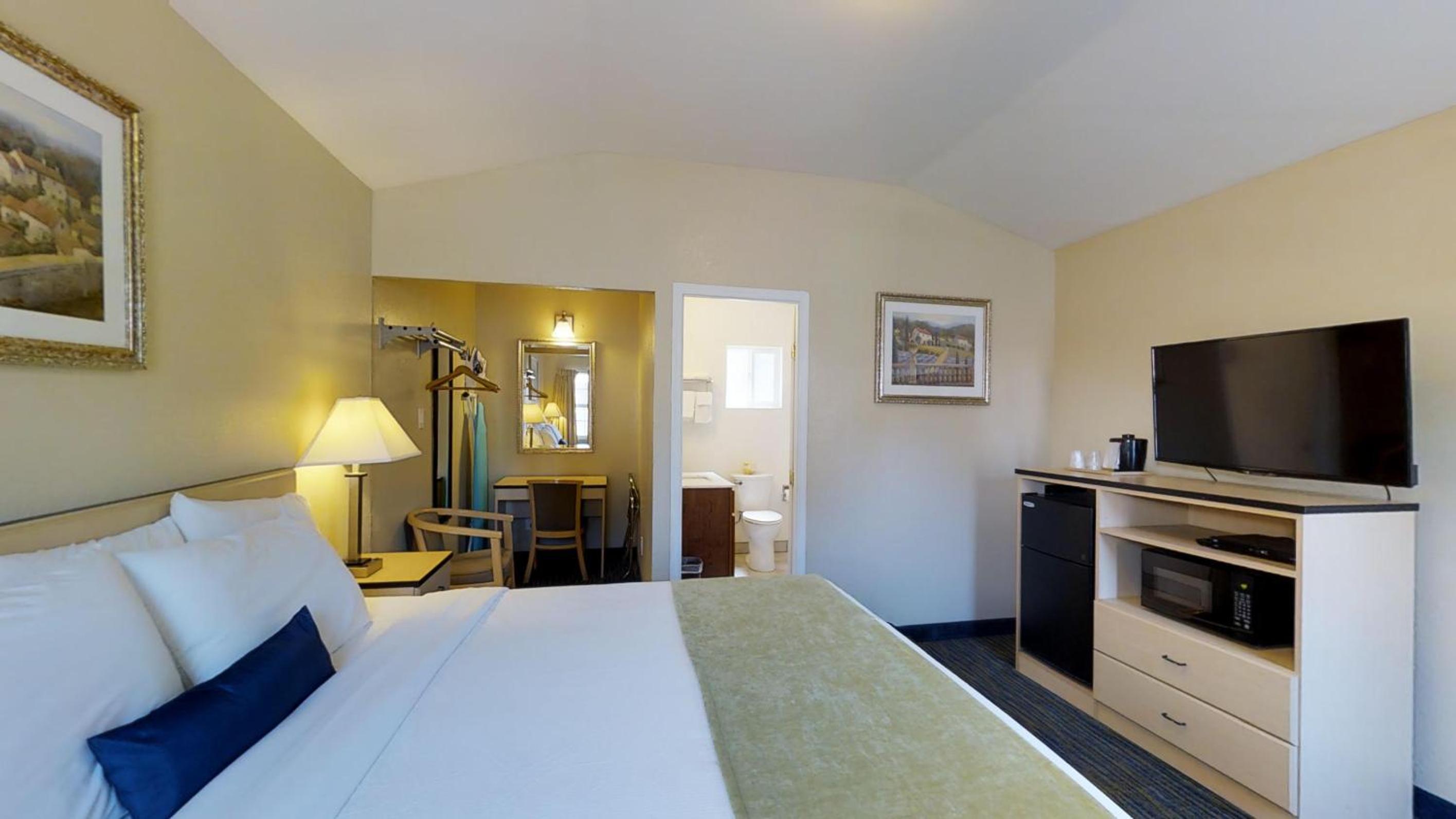 Maui Vacations - Napa Discovery Inn - Property Image 16