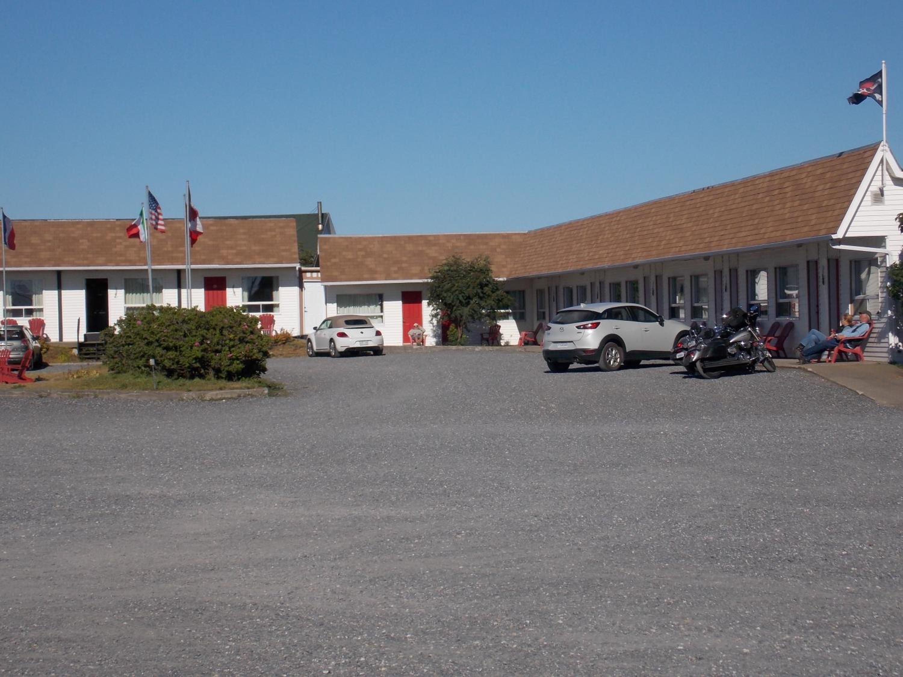 Le Pirate Motel et Camping
