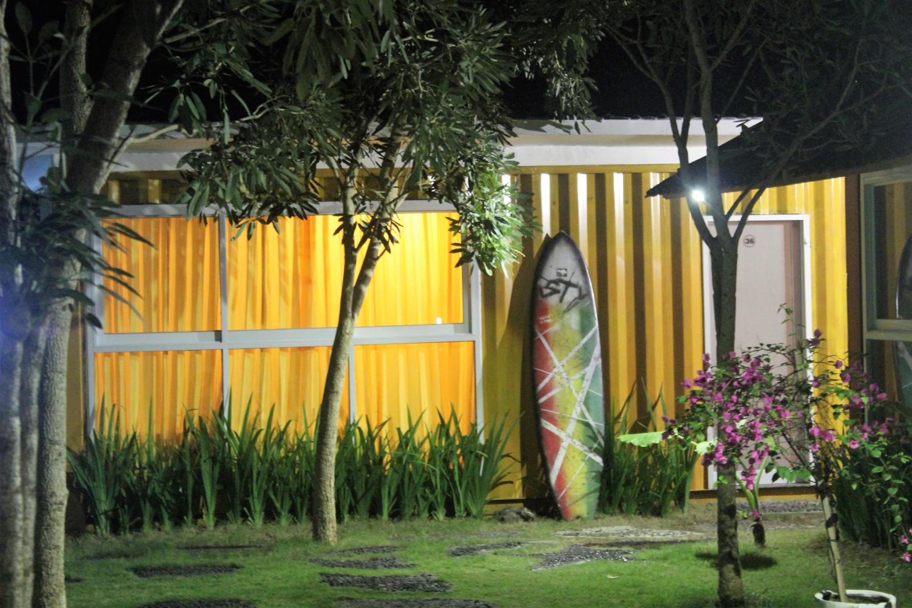 Kubu Container view 4