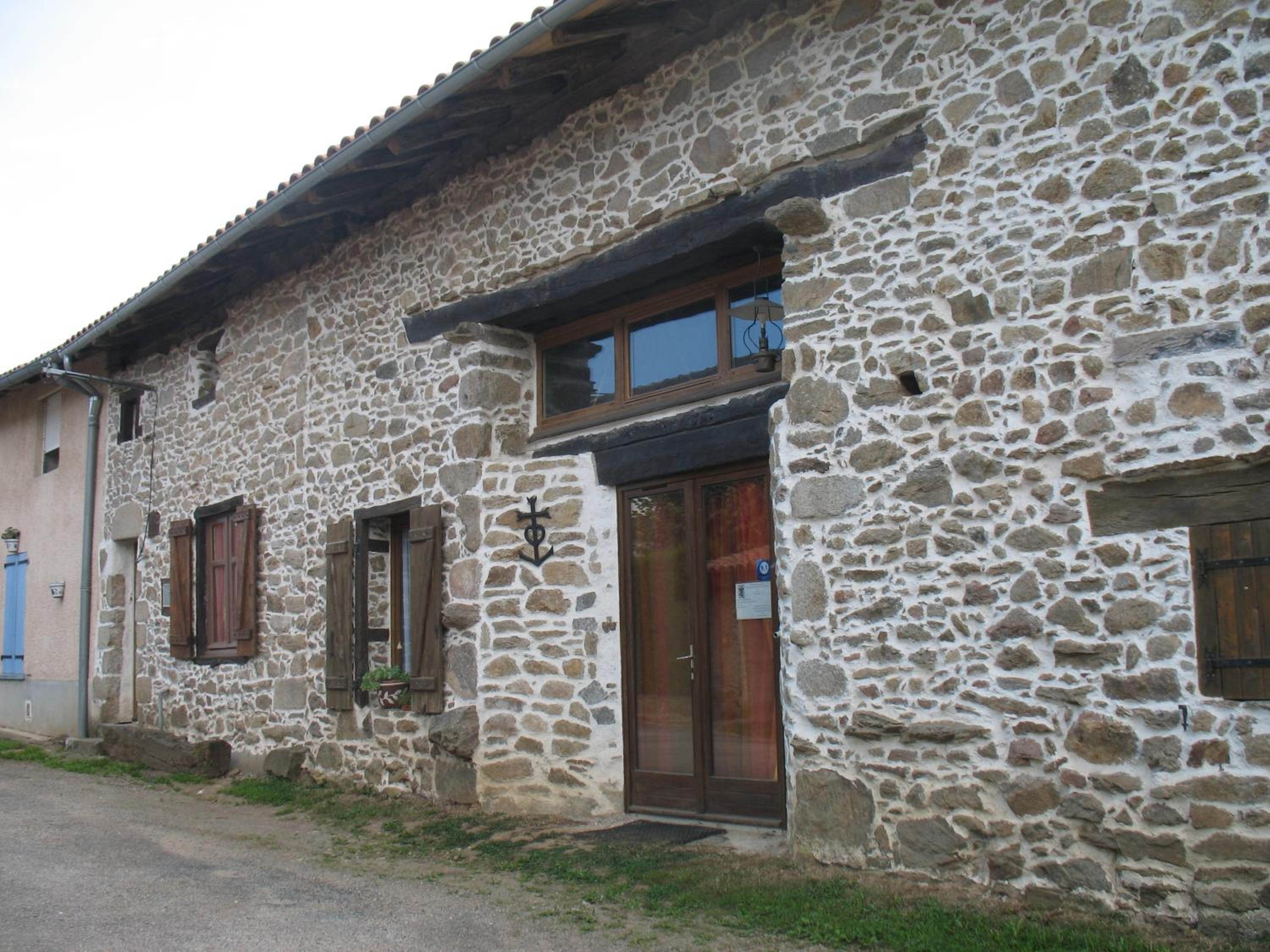 Photo 9