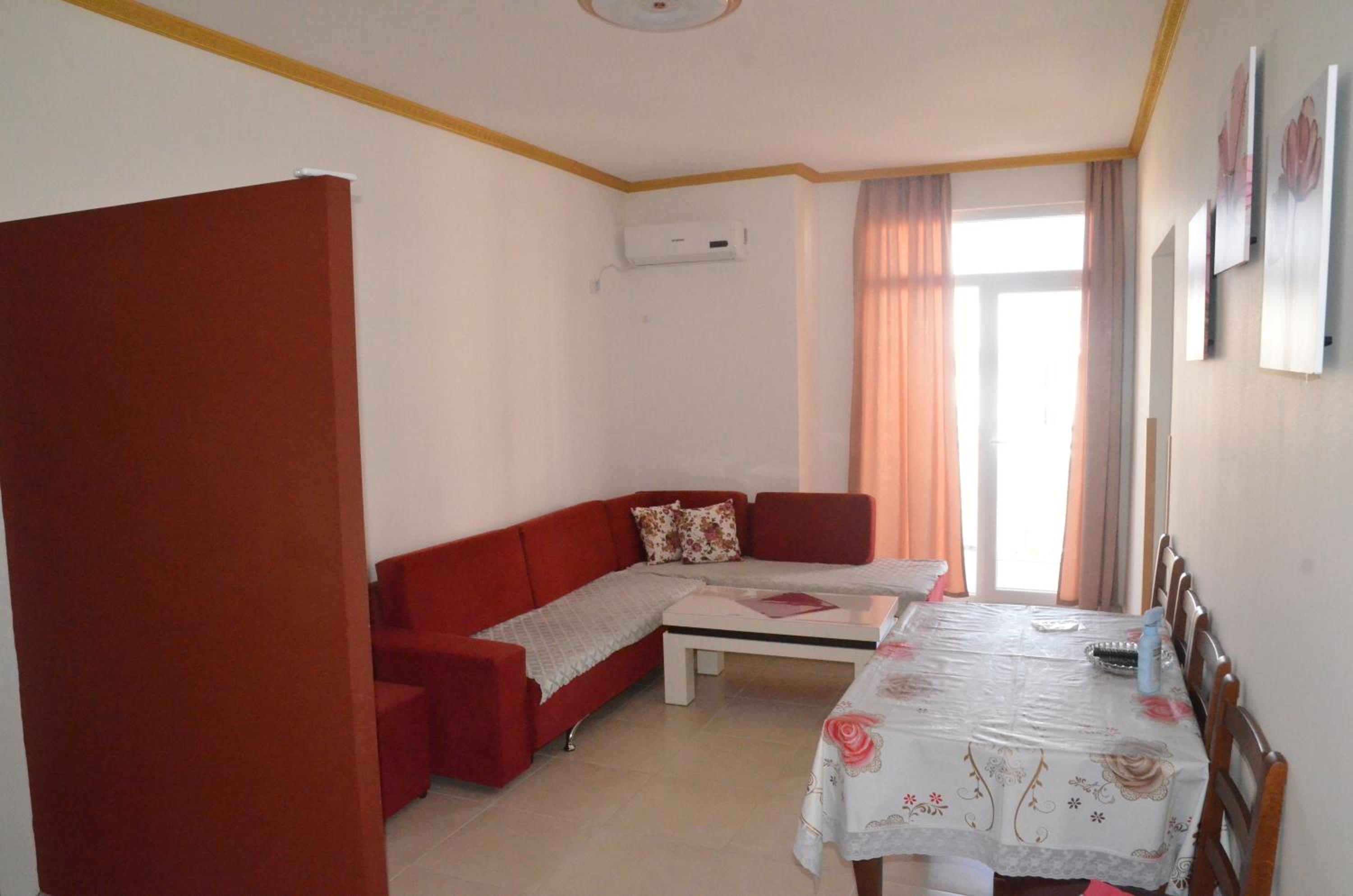 Everest Apartments Shengjin