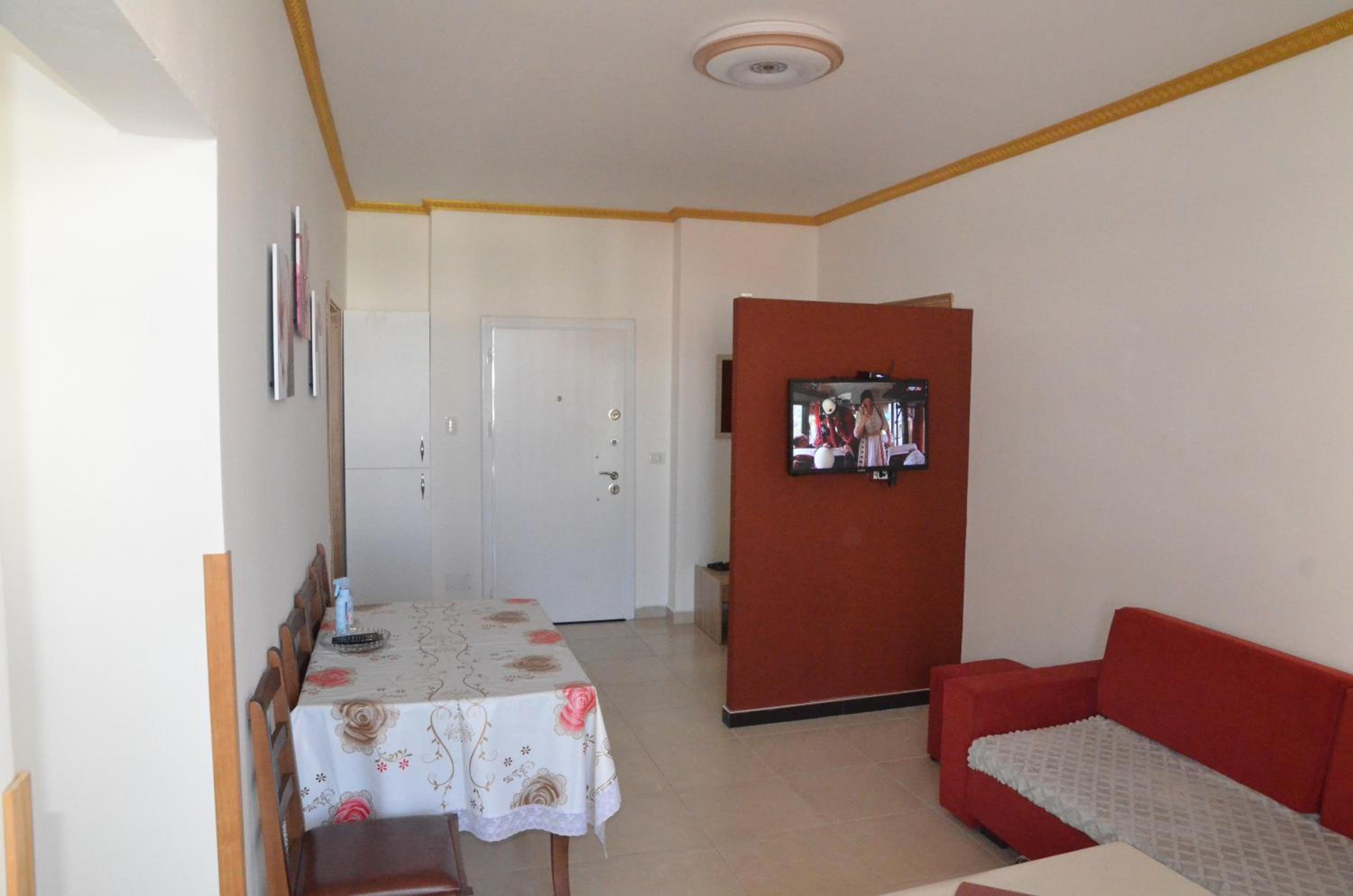 Everest Apartments Shengjin