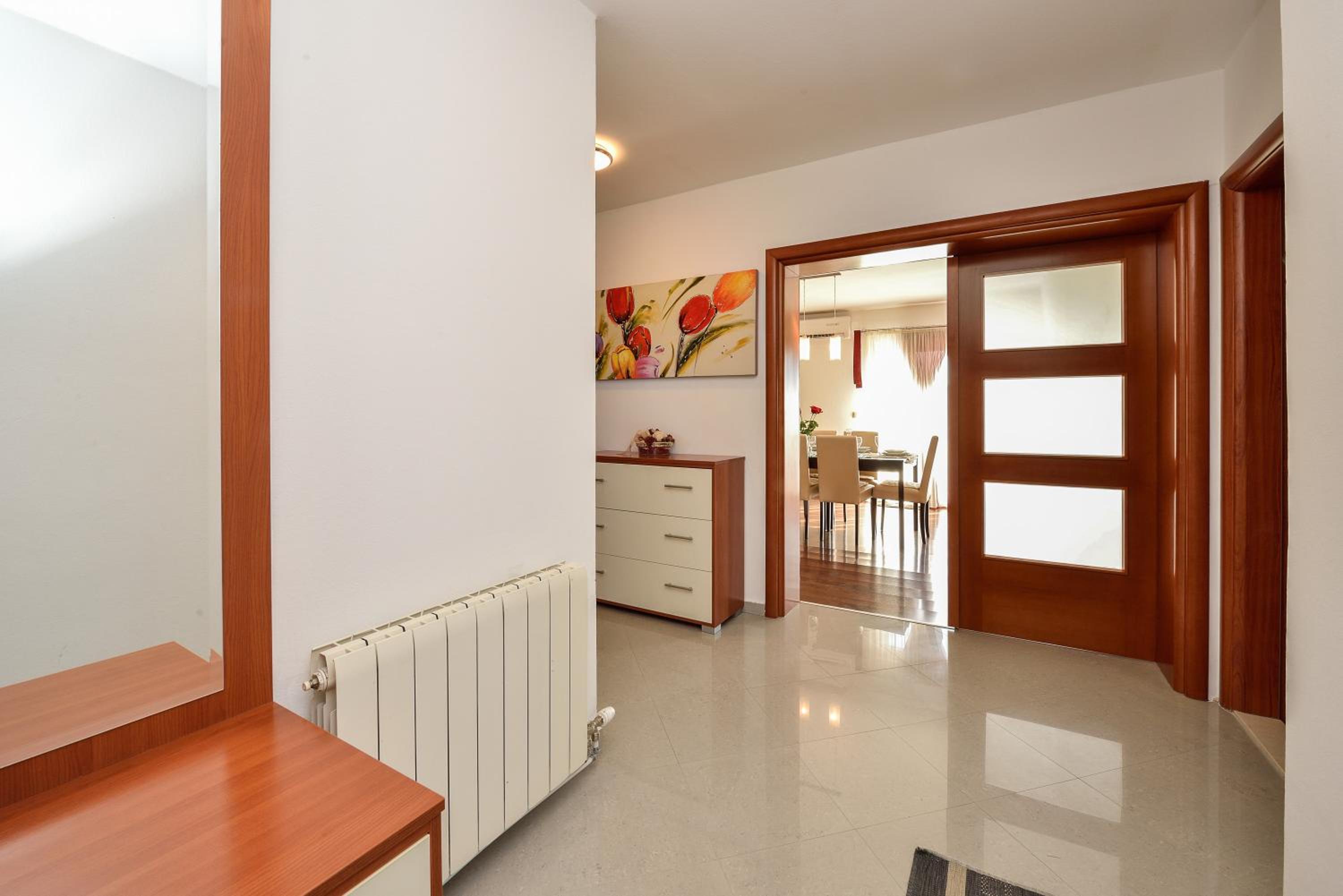 Ante Noa view 5