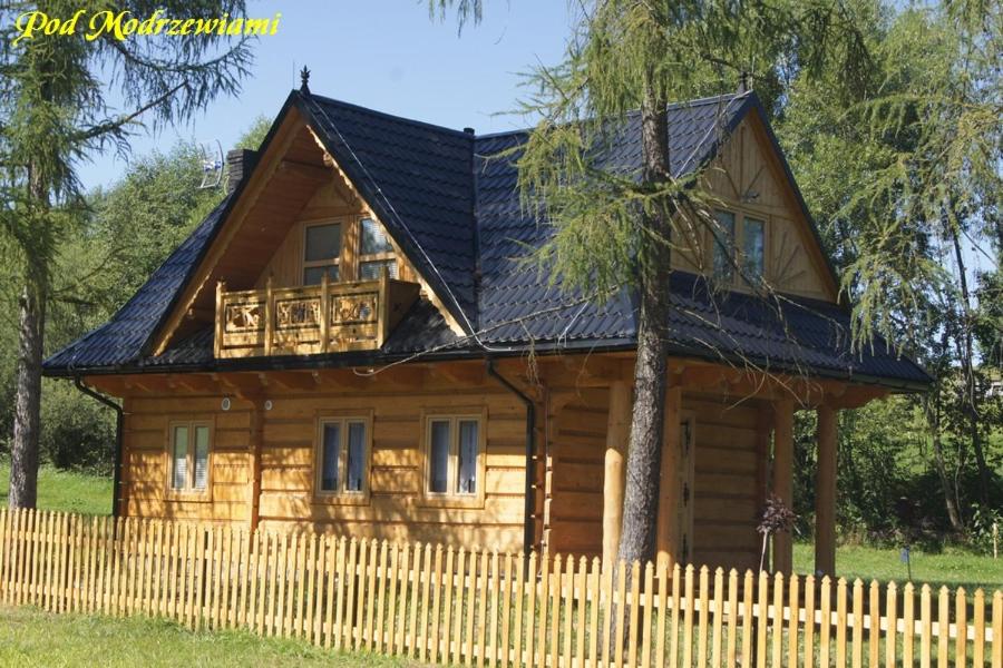 Pod Modrzewiami view 2