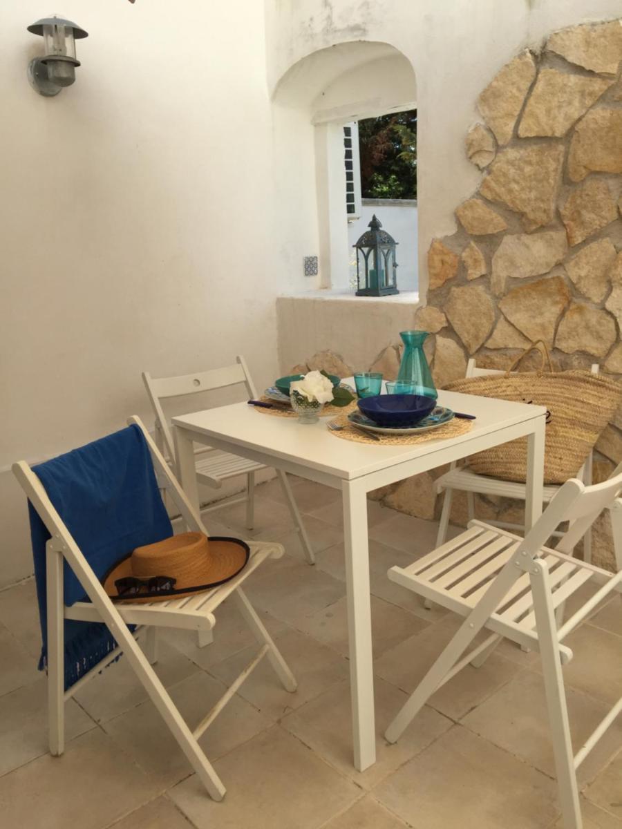outdoor BBQ area