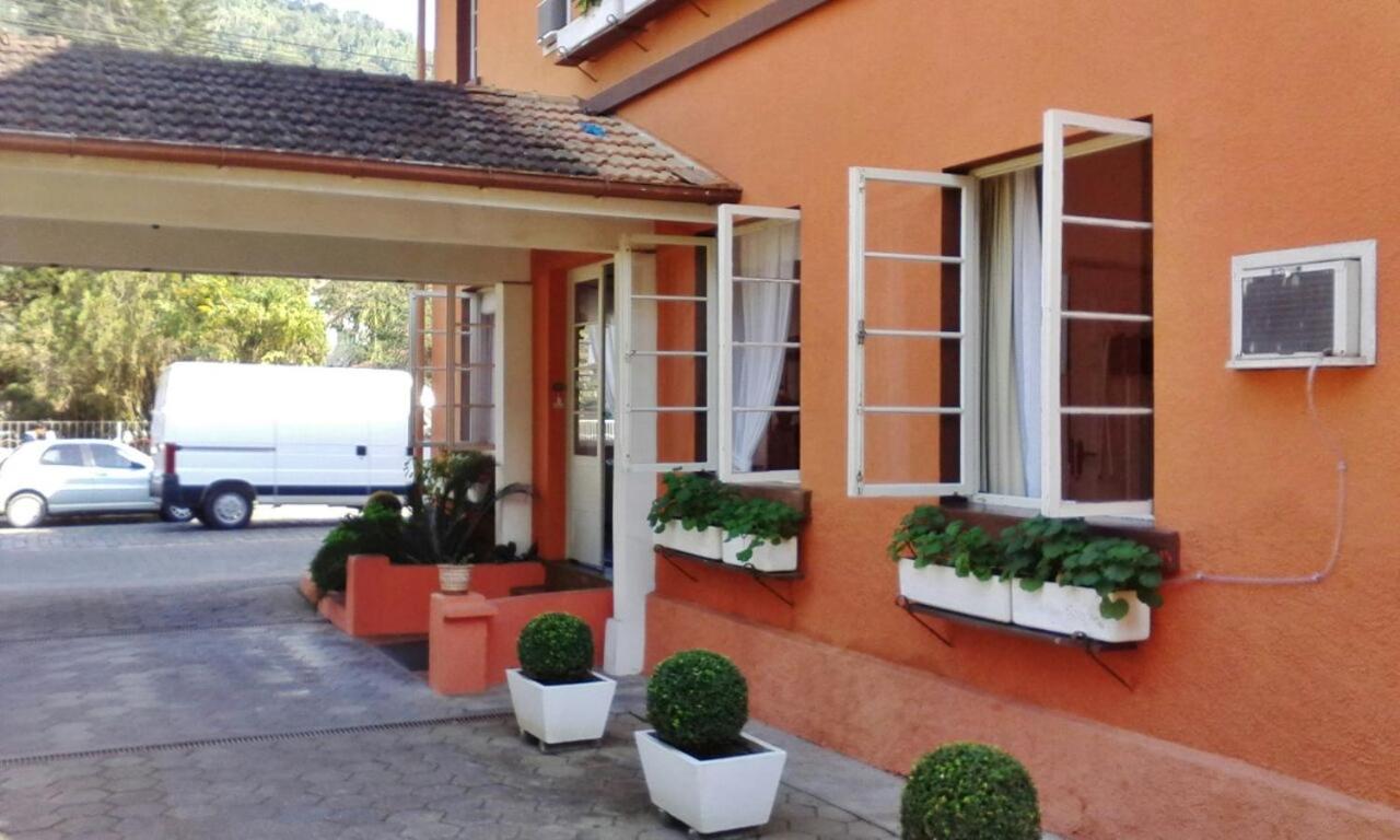 Photo 47