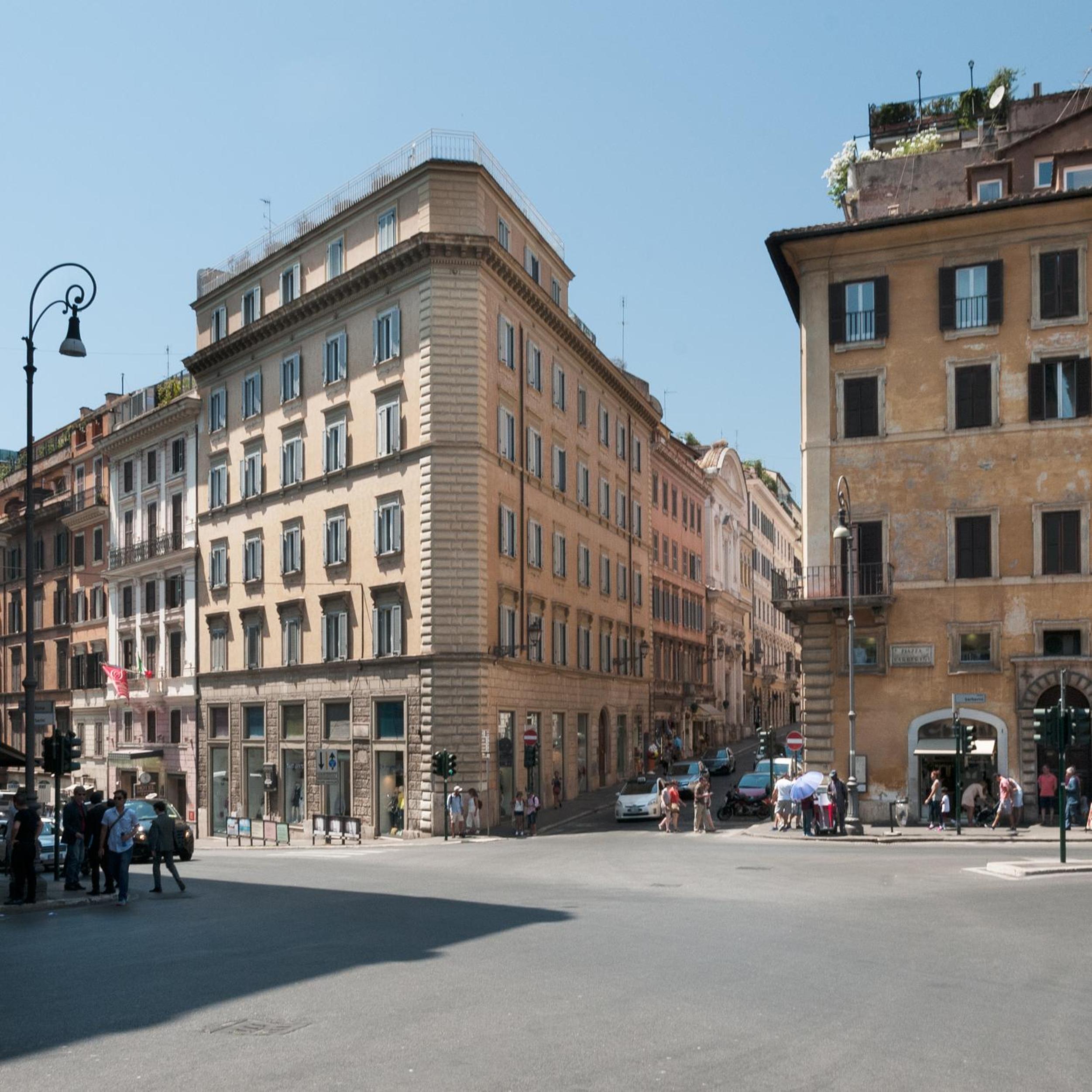 Hotel Stendhal Luxury Suites - Image 1