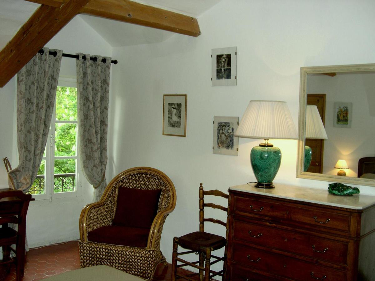 Domaine du Paraïs B&B view 5