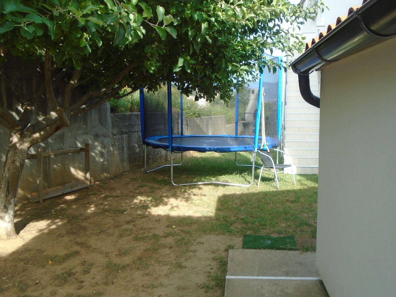 Photo 32