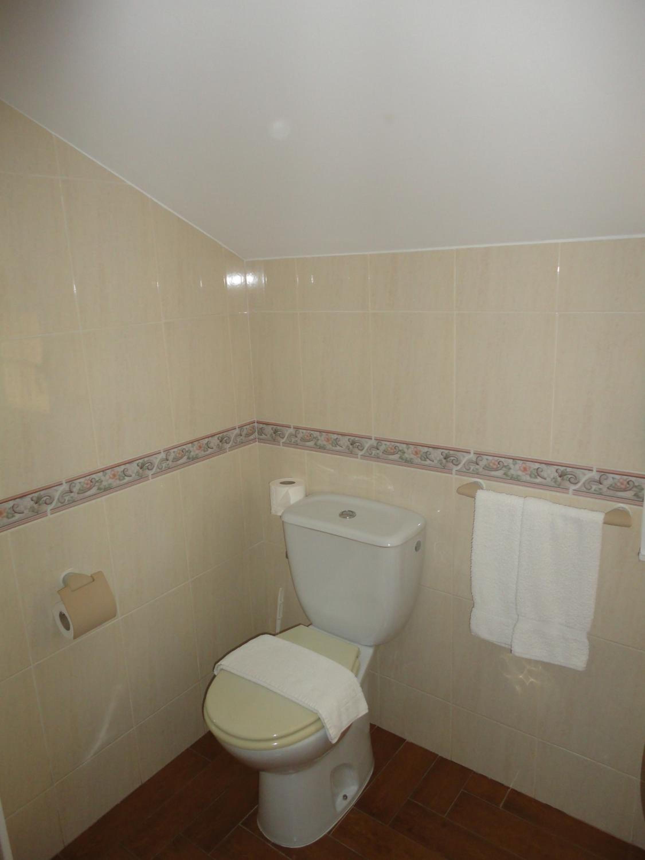 Photo 33