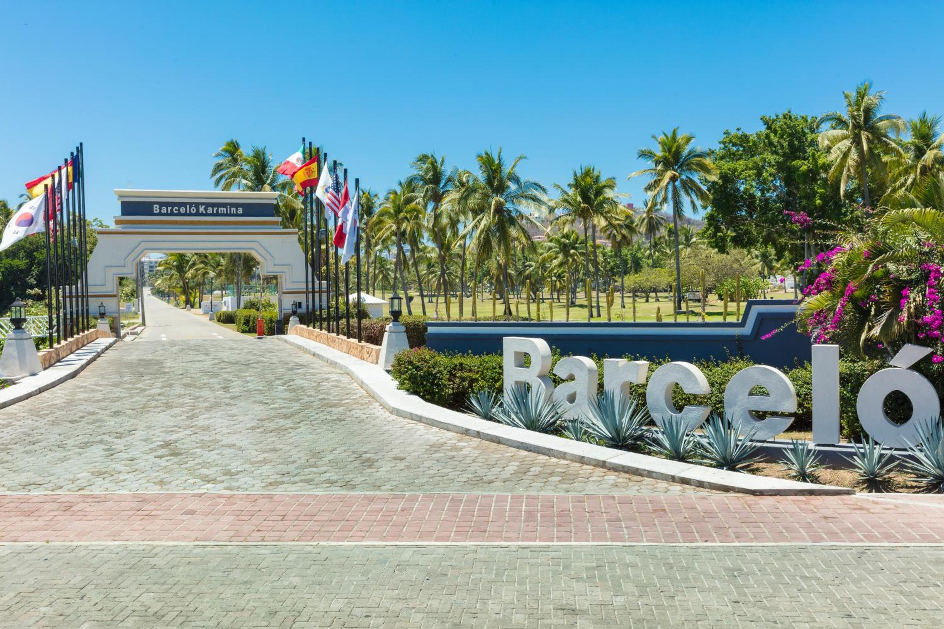 Manzanillo Vacations - Barcelo Karmina - All Inclusive - Property Image 2